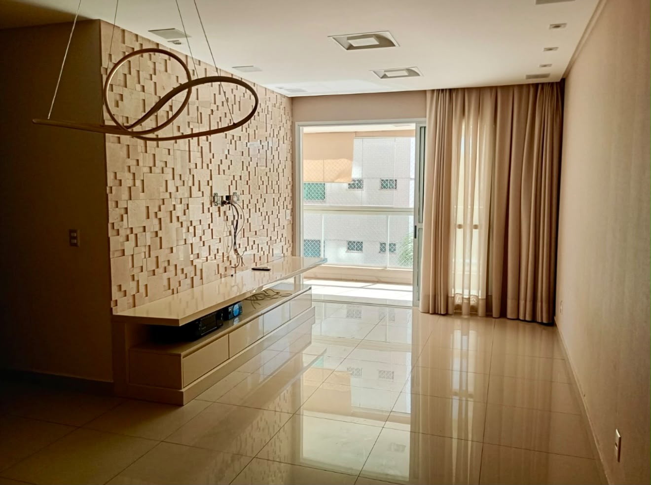 Apartamento no Jardim Goiás
