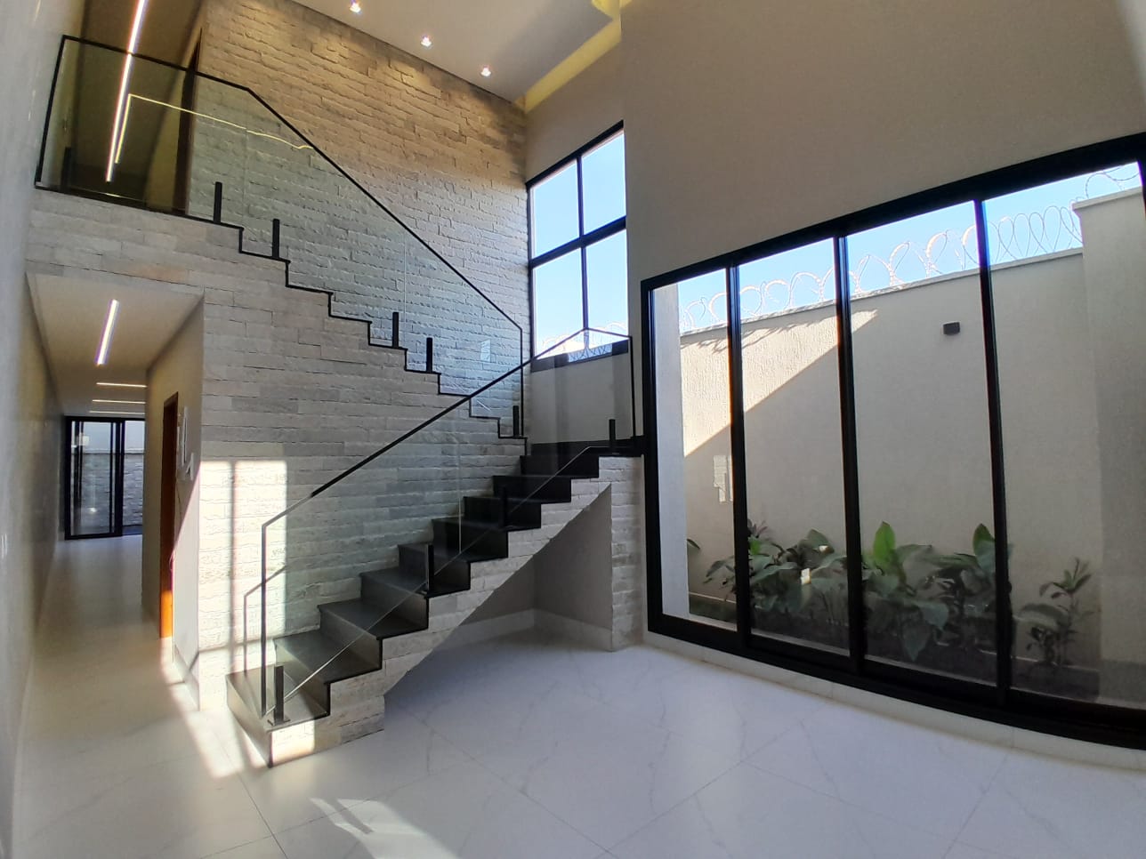 Sobrado 180m² - Setor Três Marias