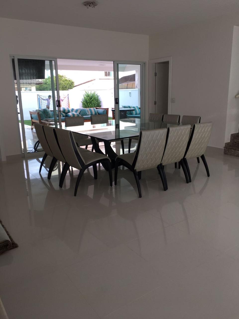 Casa 4 Suítes Plenas - 360m² - Res. Granville
