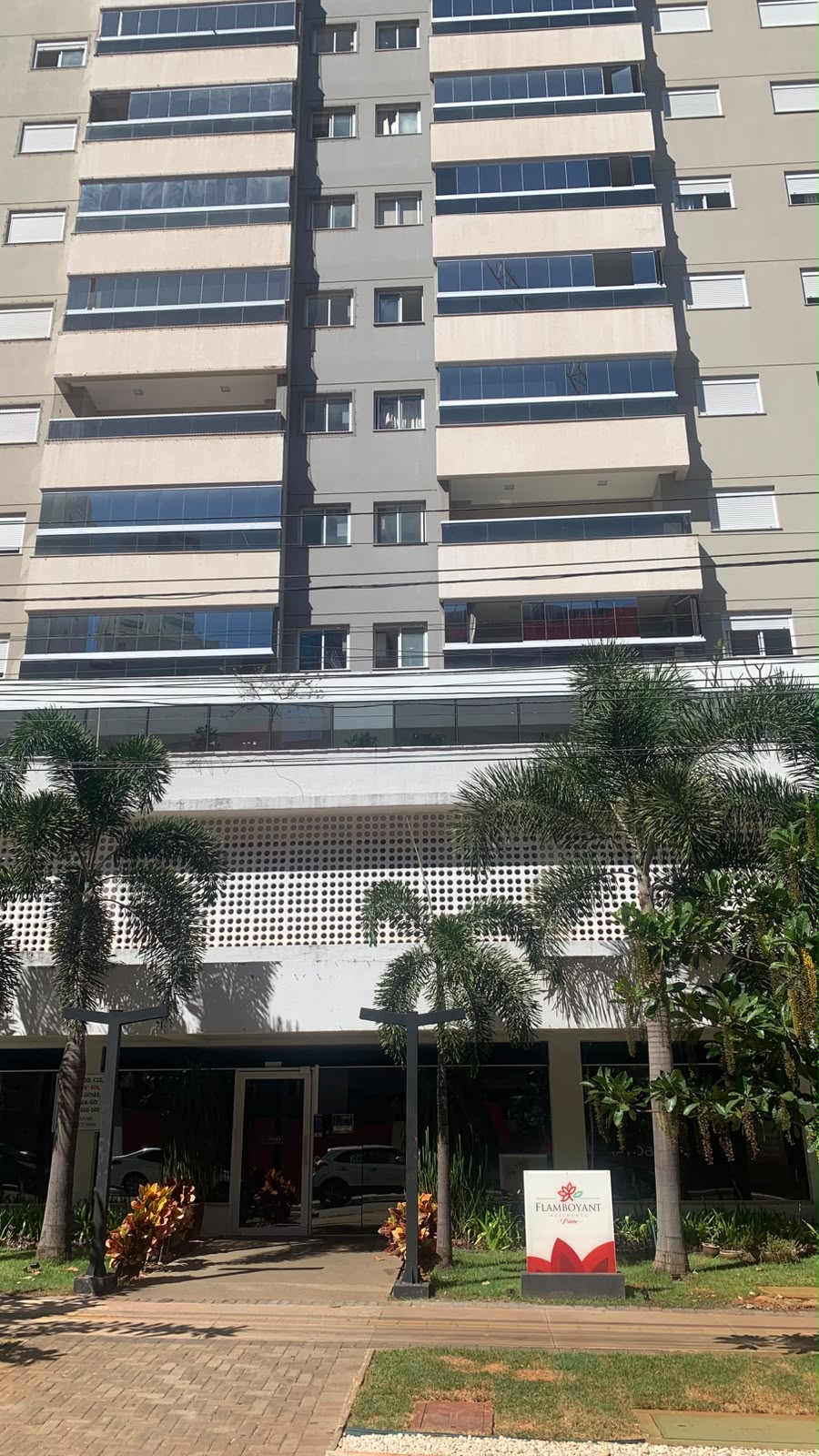 3/4 sendo 1 suíte 90m2 Flamboyant Residence Prime