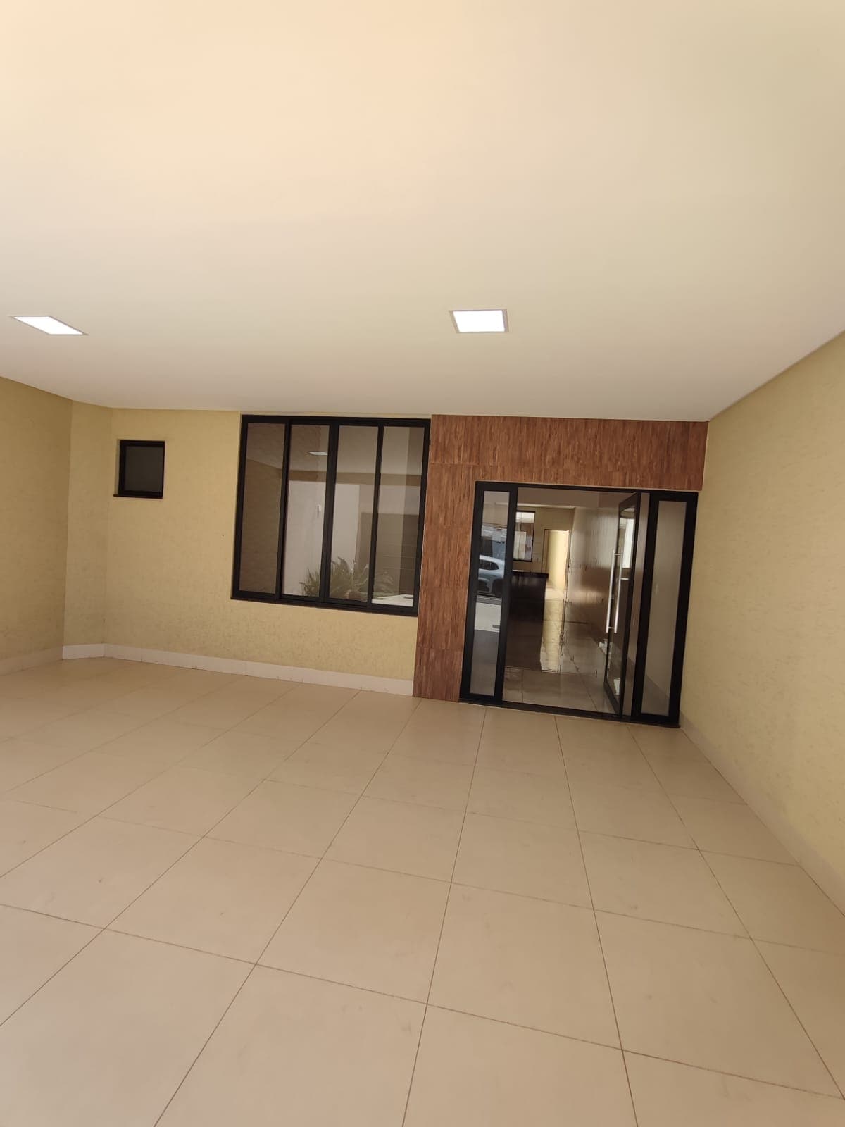 VENDO CASA NOVA PARQUE AMAZÔNIA 3 quartos com 2 Suites