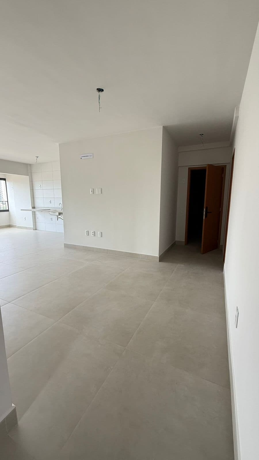 RESIDENCIAL LAGO AREIÃO