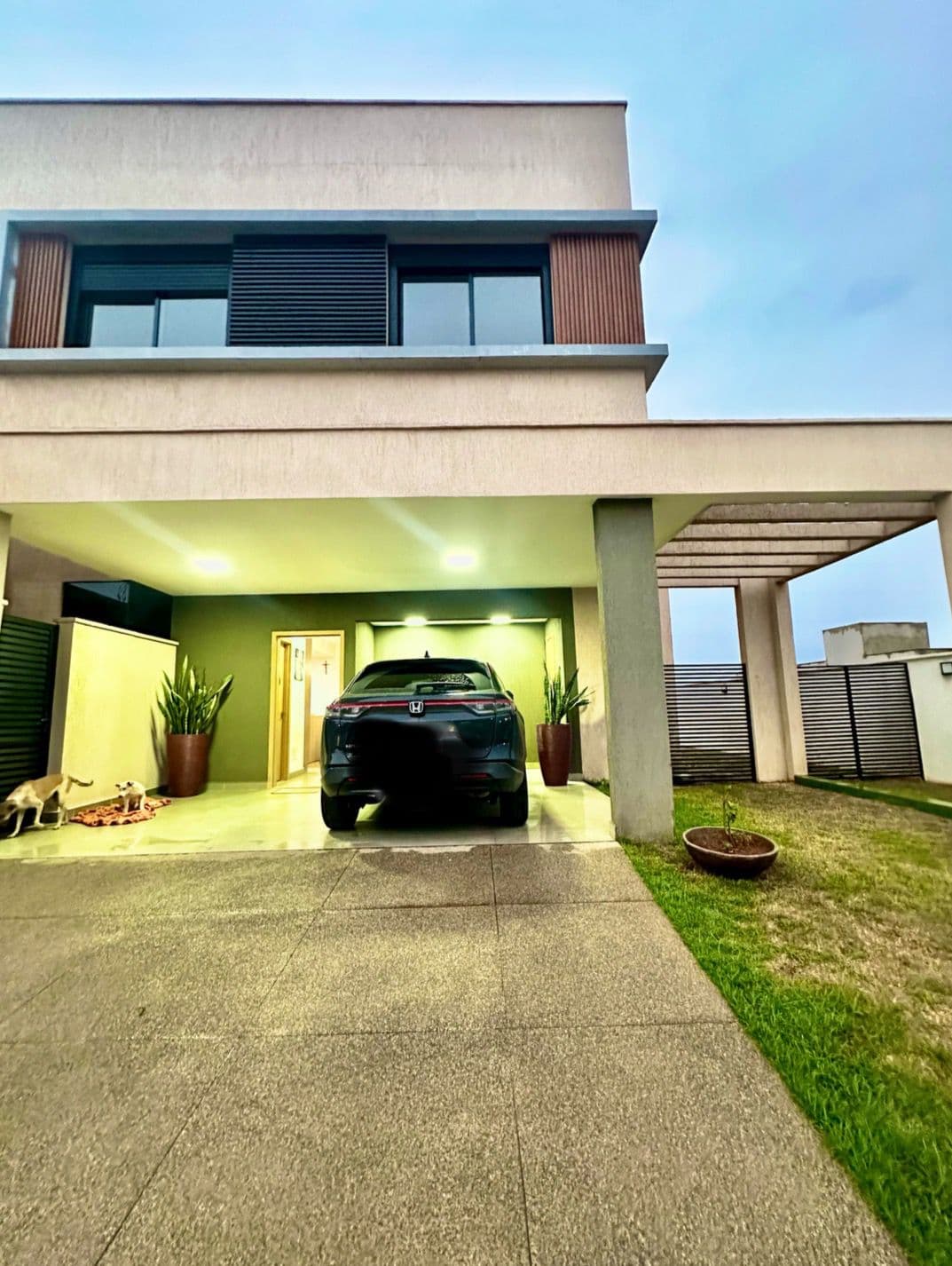 AGIO SOBRADO CONDOMINIO JARDINS CAPRI