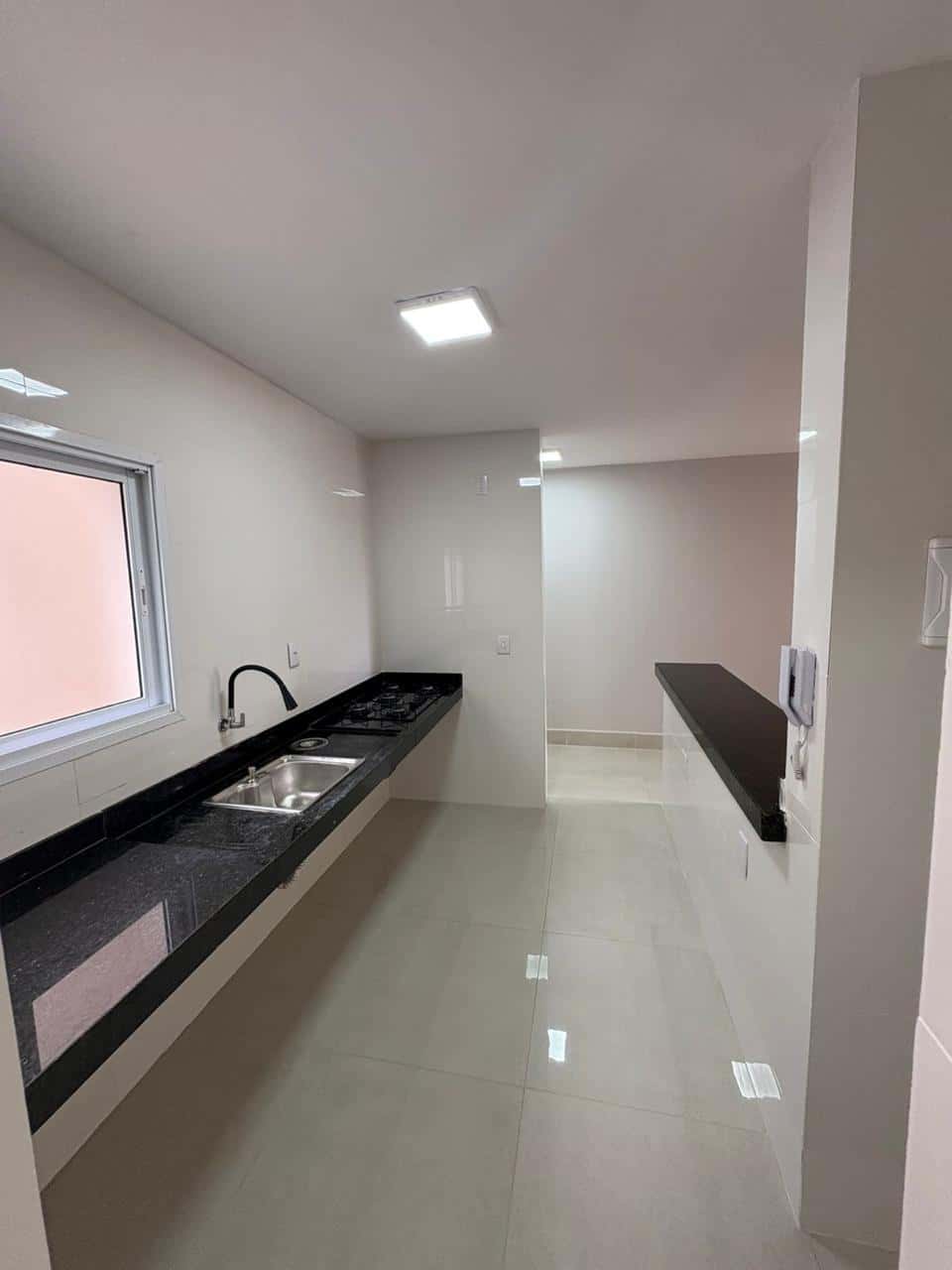 Apartamento Edifício Saramenha - Jardim Goiás