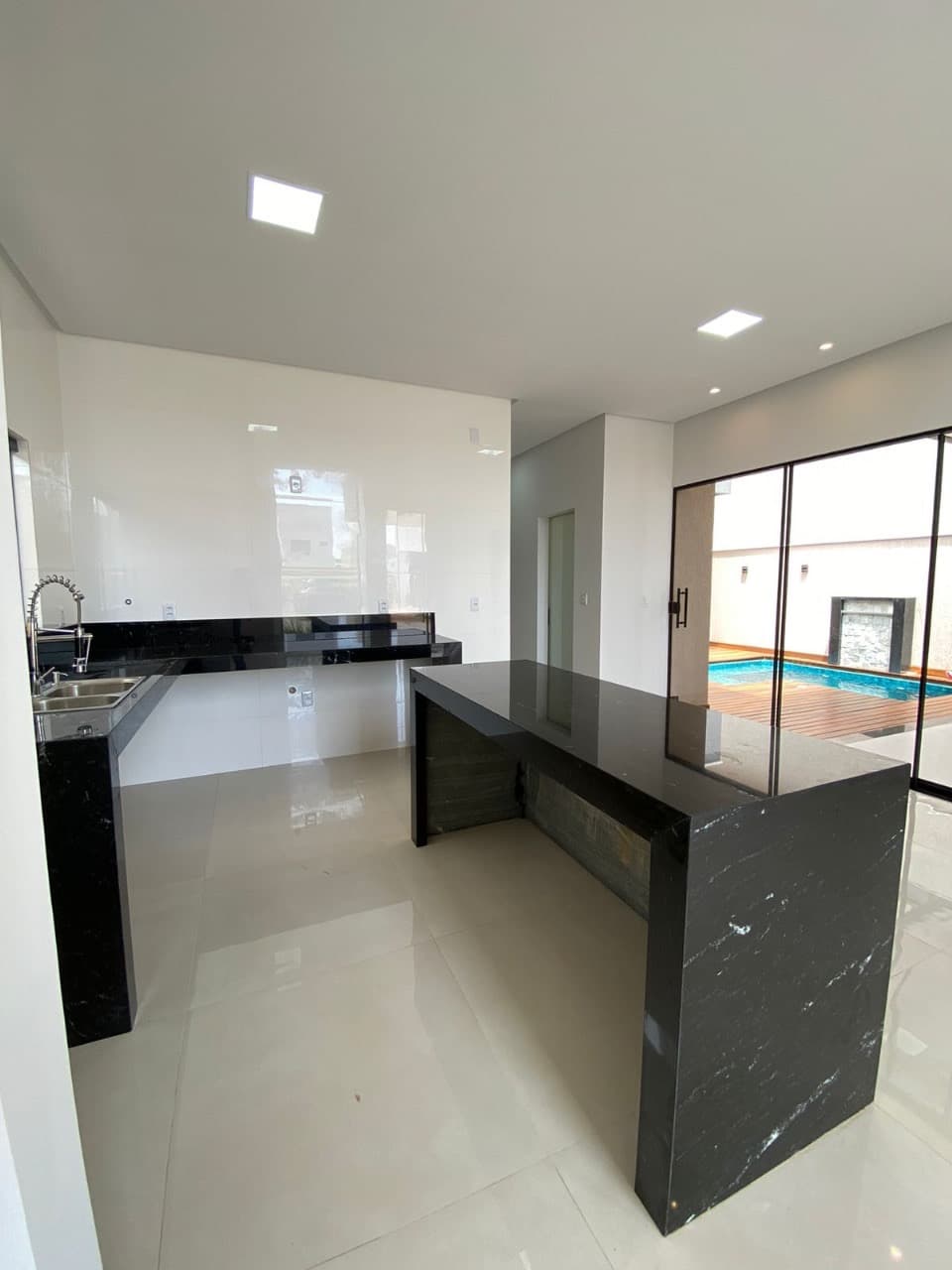 Excelente Residência 3 suítes, Jardins Bolonha