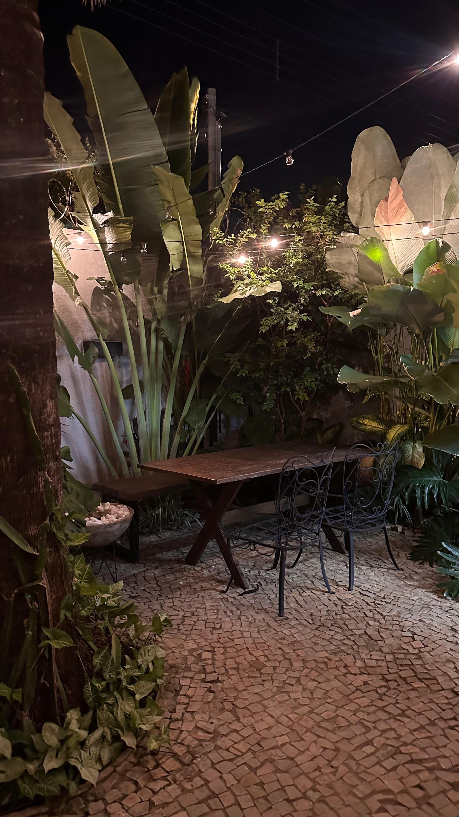 Casa sozinha no lote em excelente configuração, há poucos passos do Atacadão Dia a Dia!