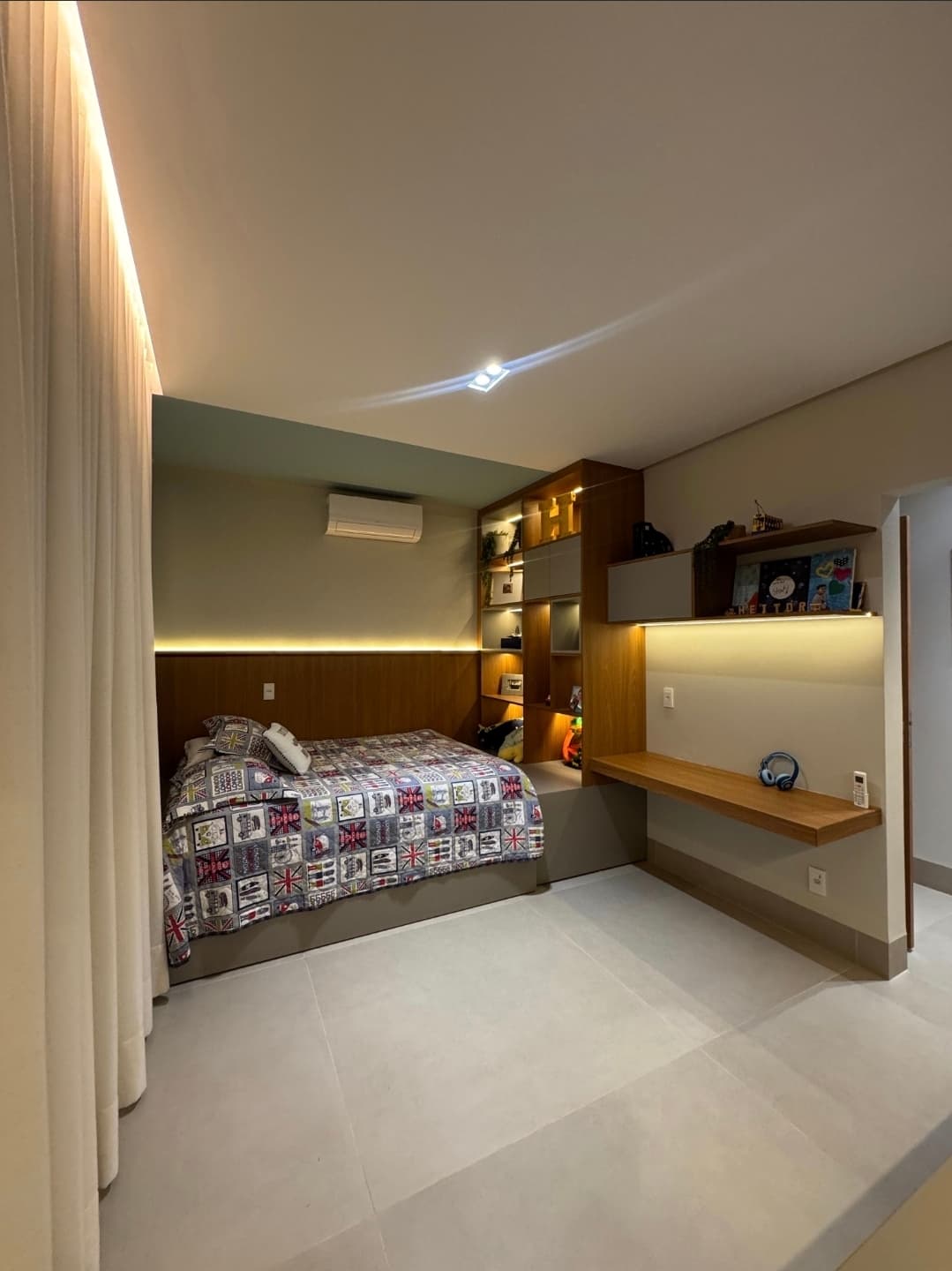 Casa Sobrado Mobiliado 4 Suites Jardins Bolonha