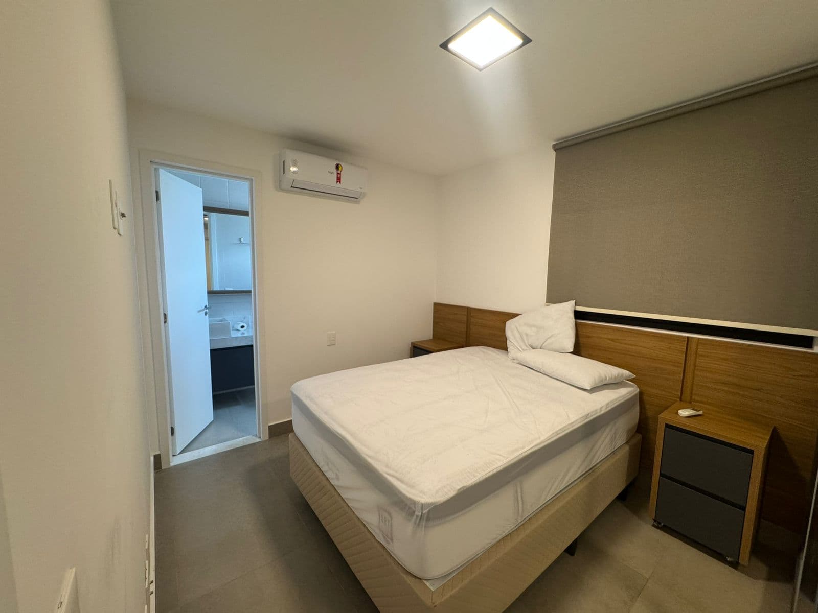 Apartamento todo mobiliado no ID Vida Urbana com 2 suítes andar alto com 2 vaga de garagem