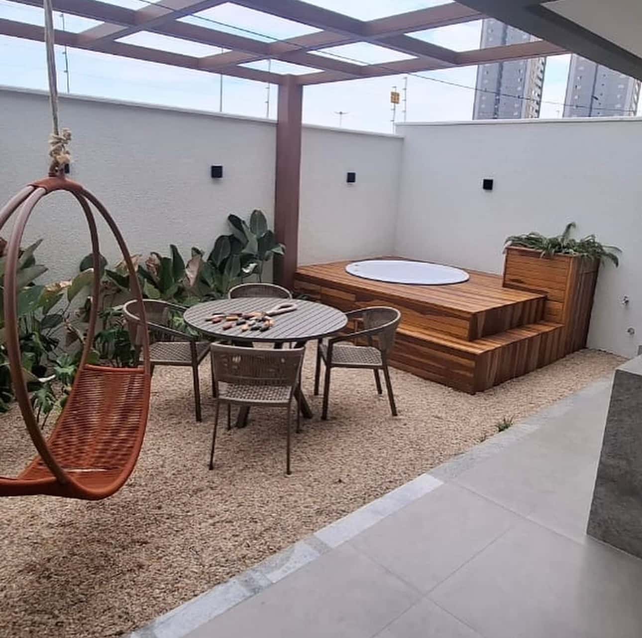Condomínio no Jardim Atlântico