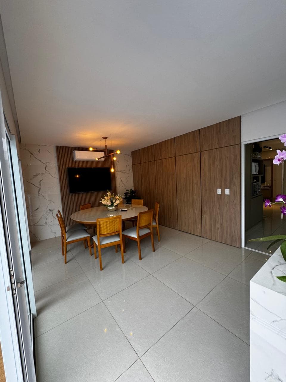 CASA A VENDA EM CONDOMINIO JD. NOVO MUNDO