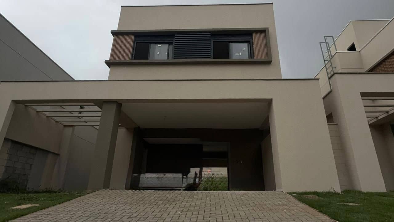 Jardins Lyon - Sobrado 4 Quartos ( 3 suítes + 1 quarto )