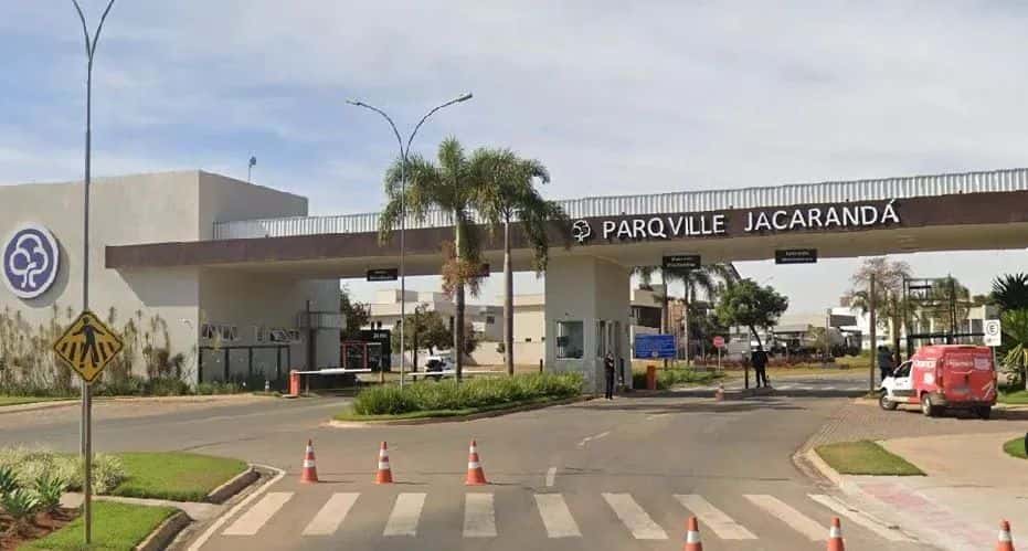 🏡 SOBRADO ALTO PADRÃO À VENDA – Parqville Jacarandá
