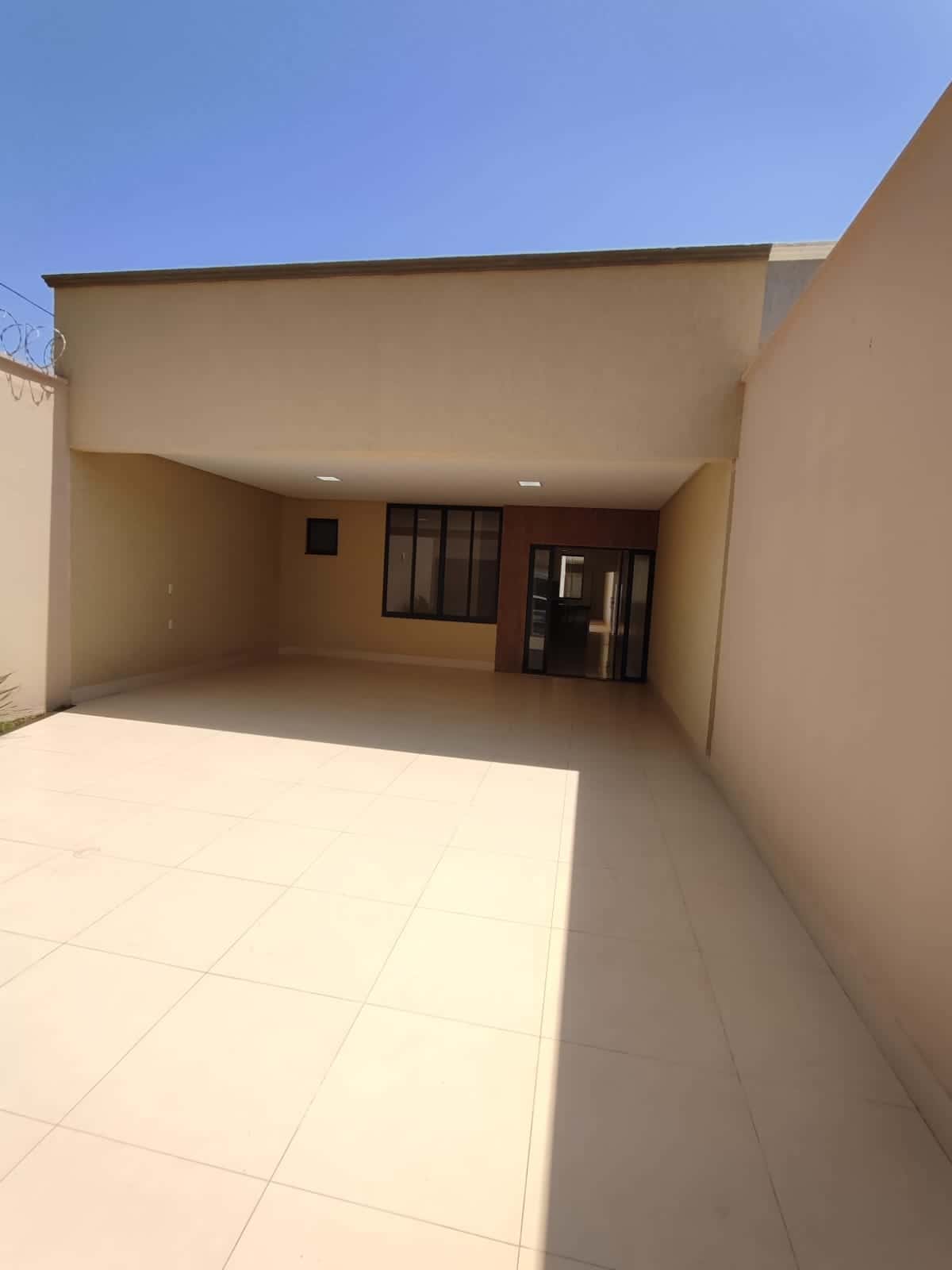 VENDO CASA NOVA PARQUE AMAZÔNIA 3 quartos com 2 Suites