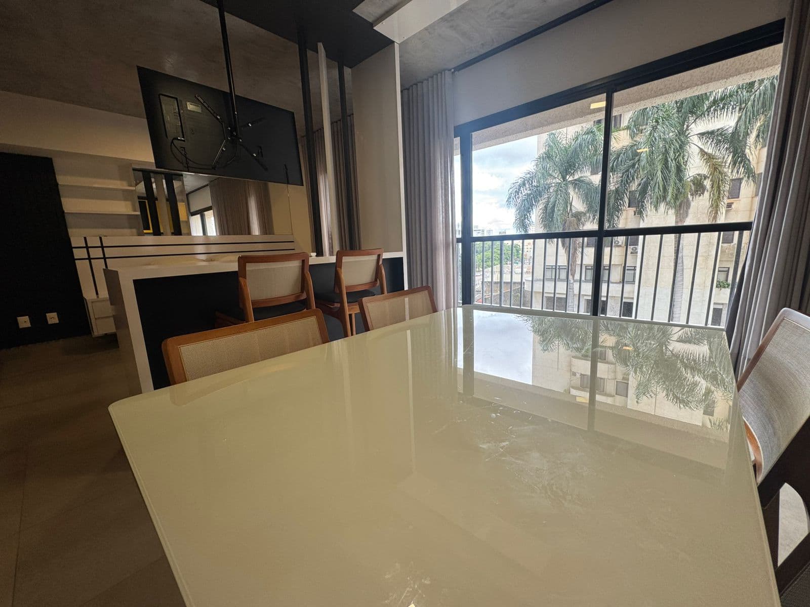 Apartamento andar alto no ID Vida Urbana 2 quartos sendo 1 suite com 2 vaga de garagem