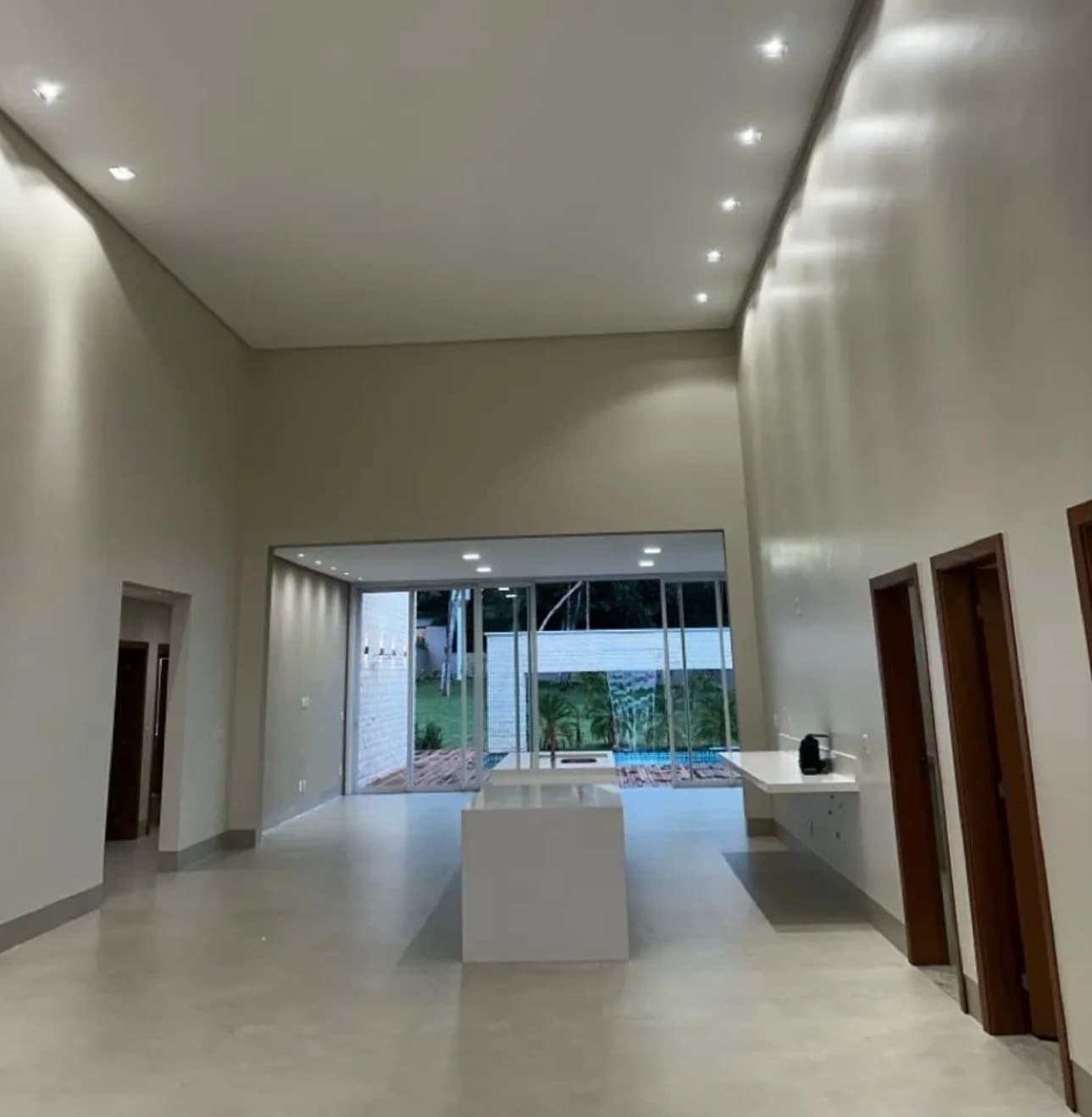 Vendo Casa Térrea nova No condomínio de chácara Villa Verde Senador Canedo