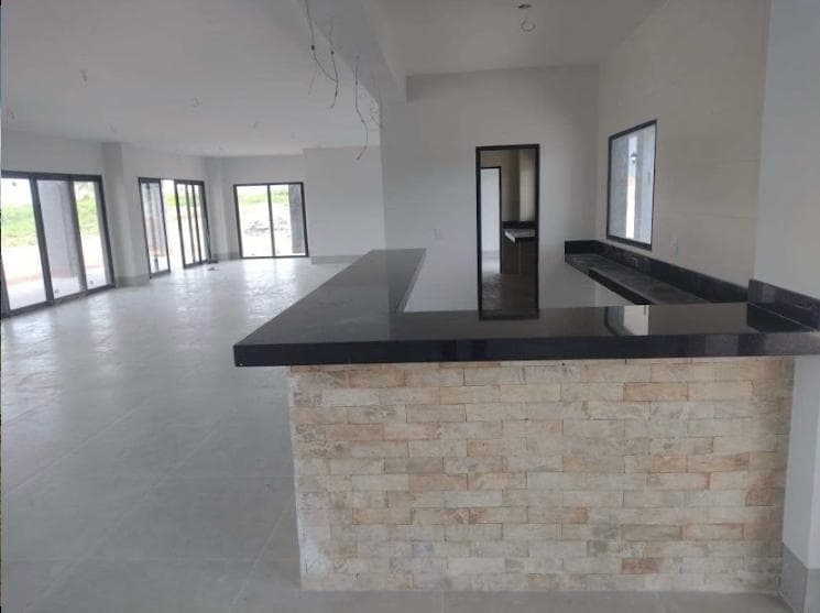 LOTES A VENDA CON.VILLA ROMANA