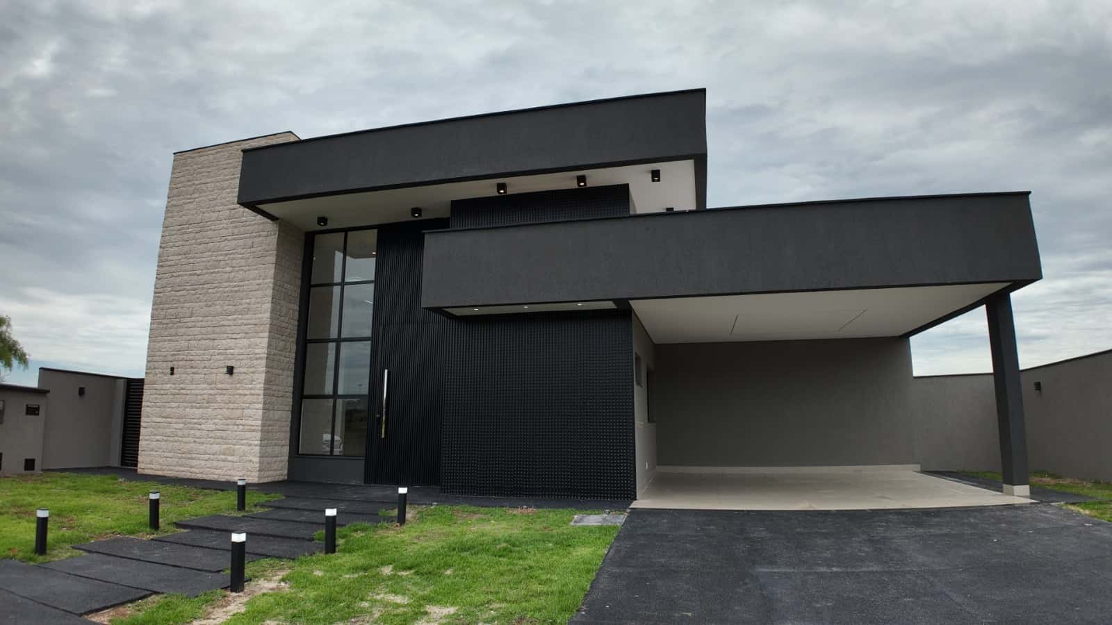 CASA TÉRREA NO PLATEAU D’OR