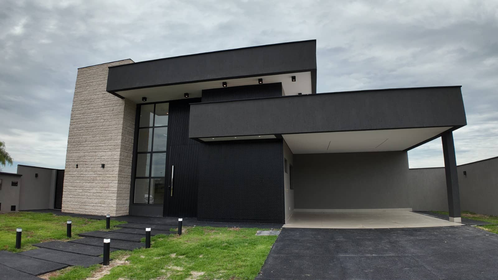 CASA TÉRREA NO PLATEAU D’OR