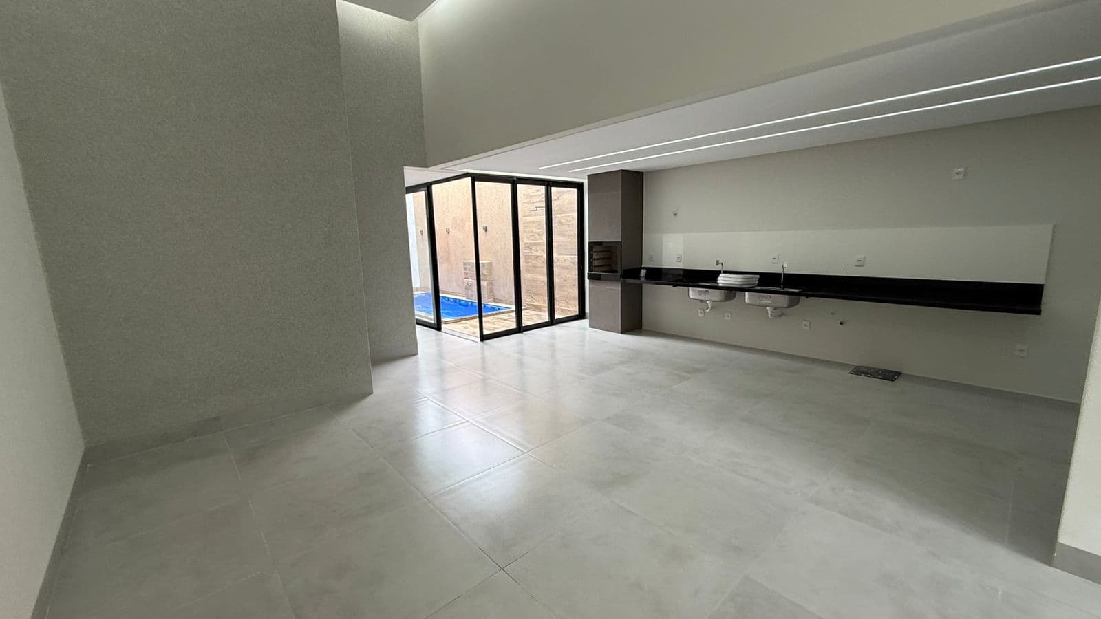 🏠 OPORTUNIDADE EXCLUSIVA 📍 CASA TÉRREA DE MÉDIO-ALTO PADRÃO - JARDIM ATLÂNTICO