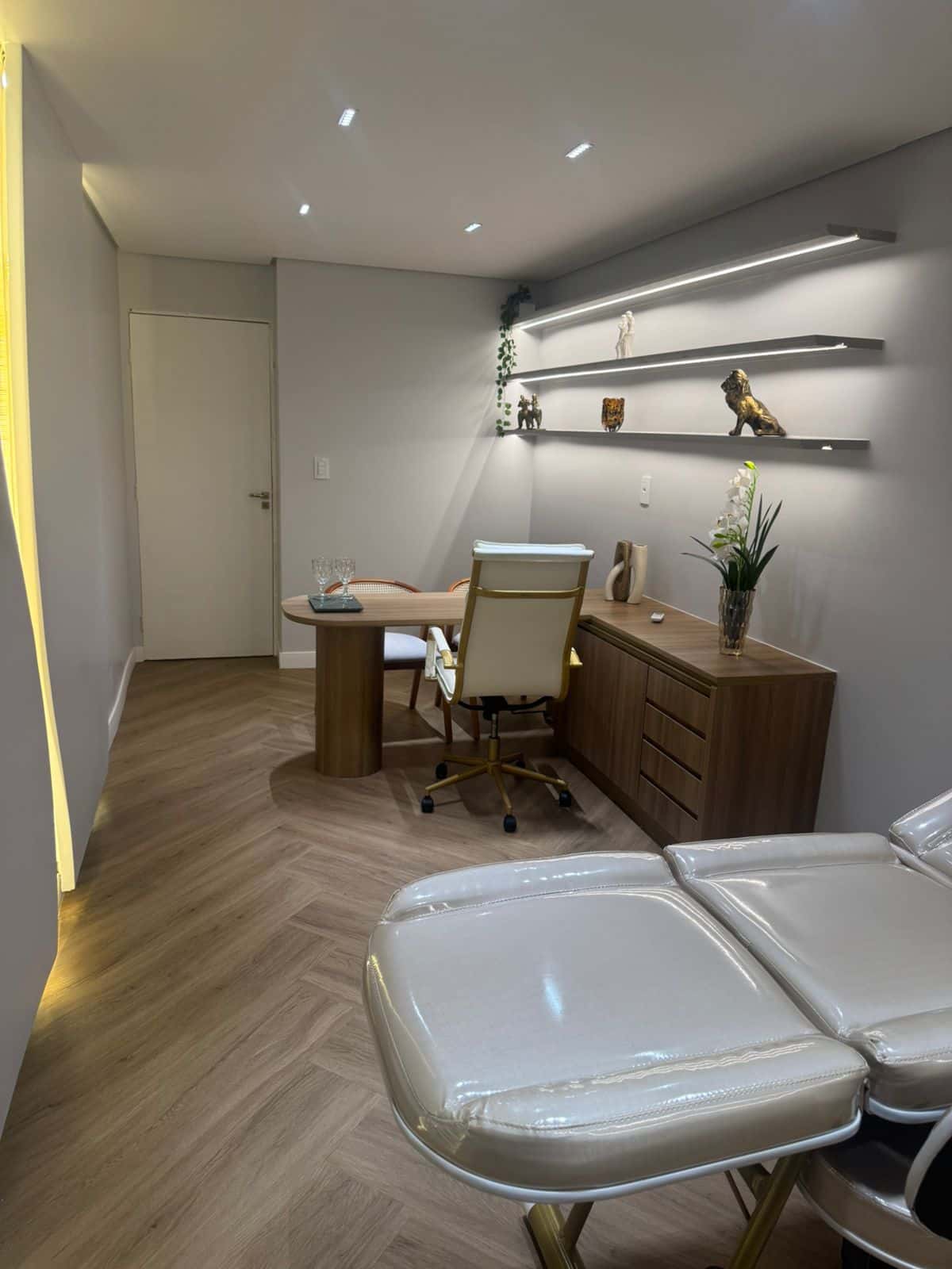 Aluguel Mensal | Sala/consultório 17,06m² | Clínica DueTratto - Setor Sul - Goiânia/GO