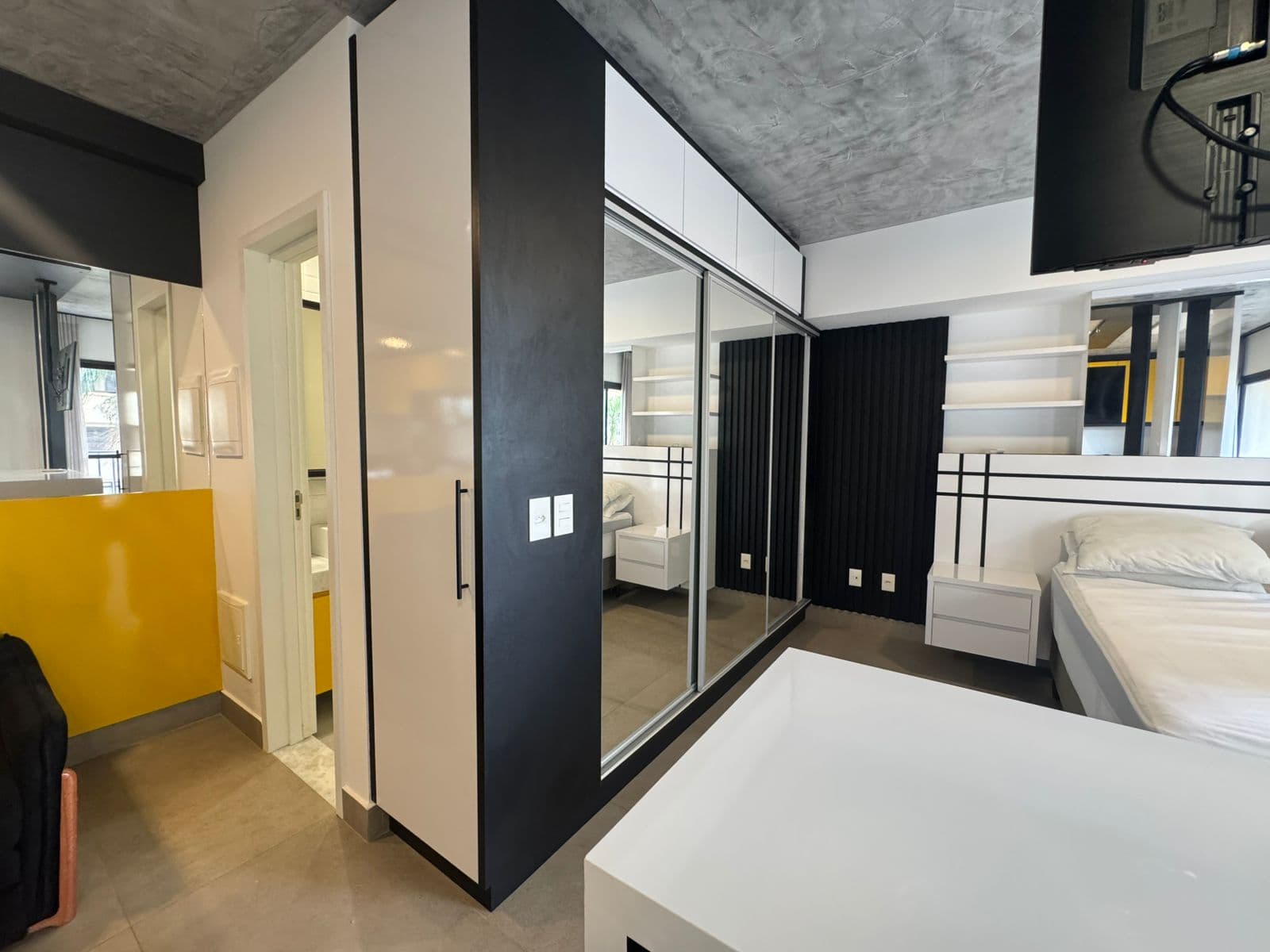 Apartamento andar alto no ID Vida Urbana 2 quartos sendo 1 suite com 2 vaga de garagem