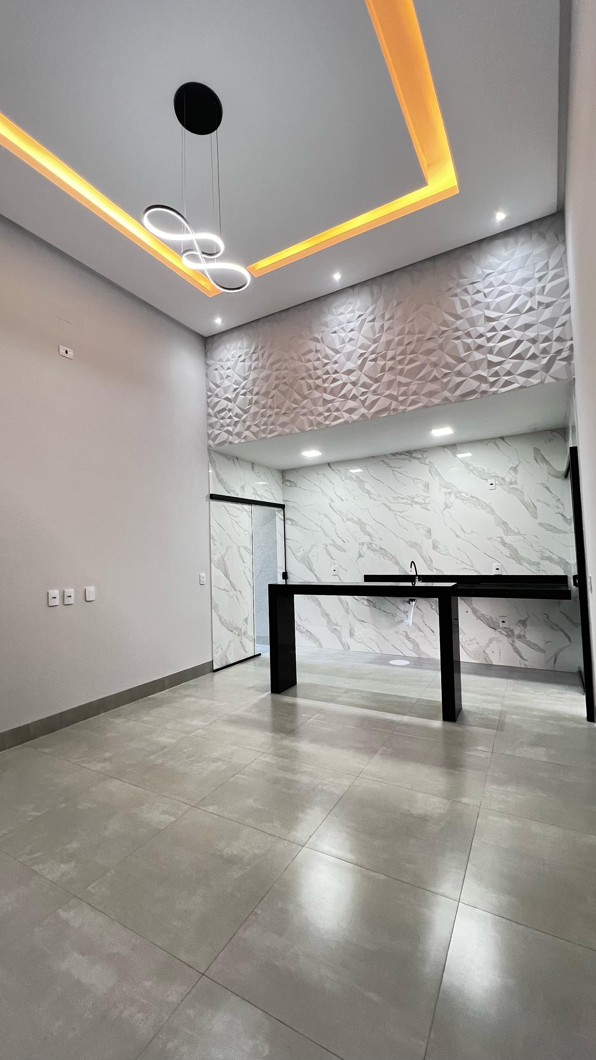 🏡 Casa 3 Suítes – Jardim Nova Era | Próx. Buriti Shopping