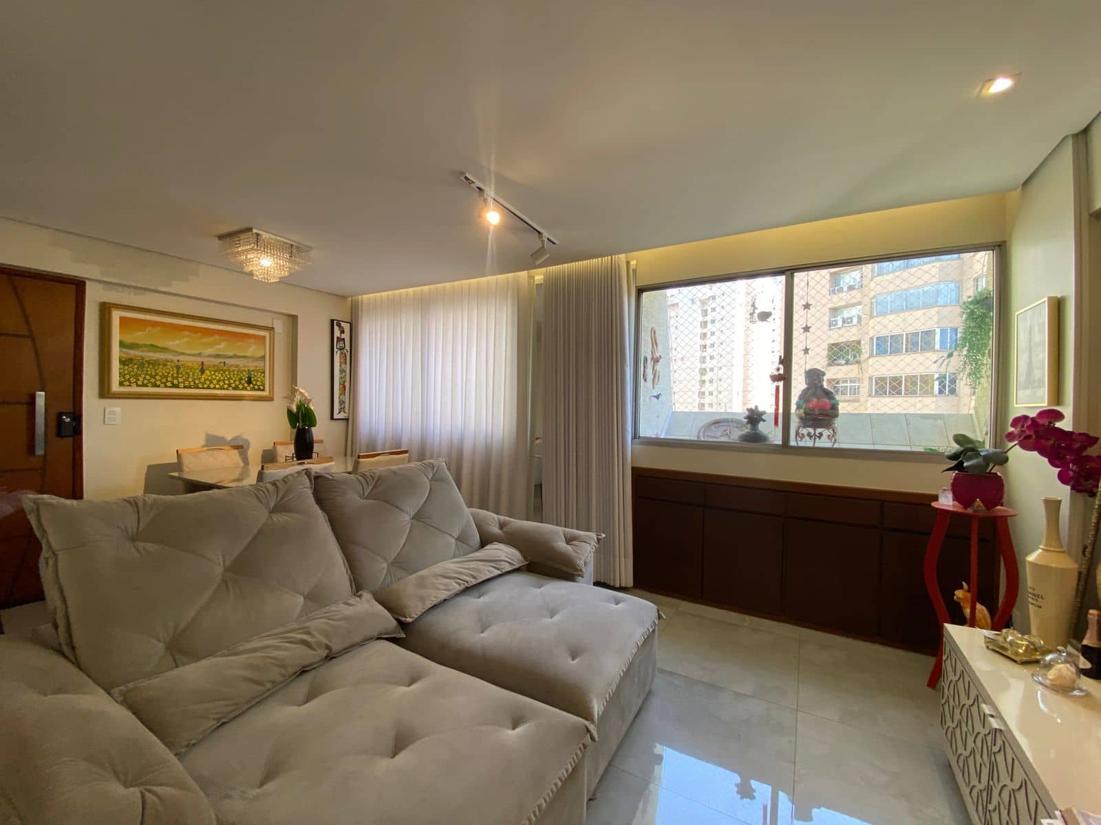 Apartamento - Setor Oeste - Edifício verdes mares