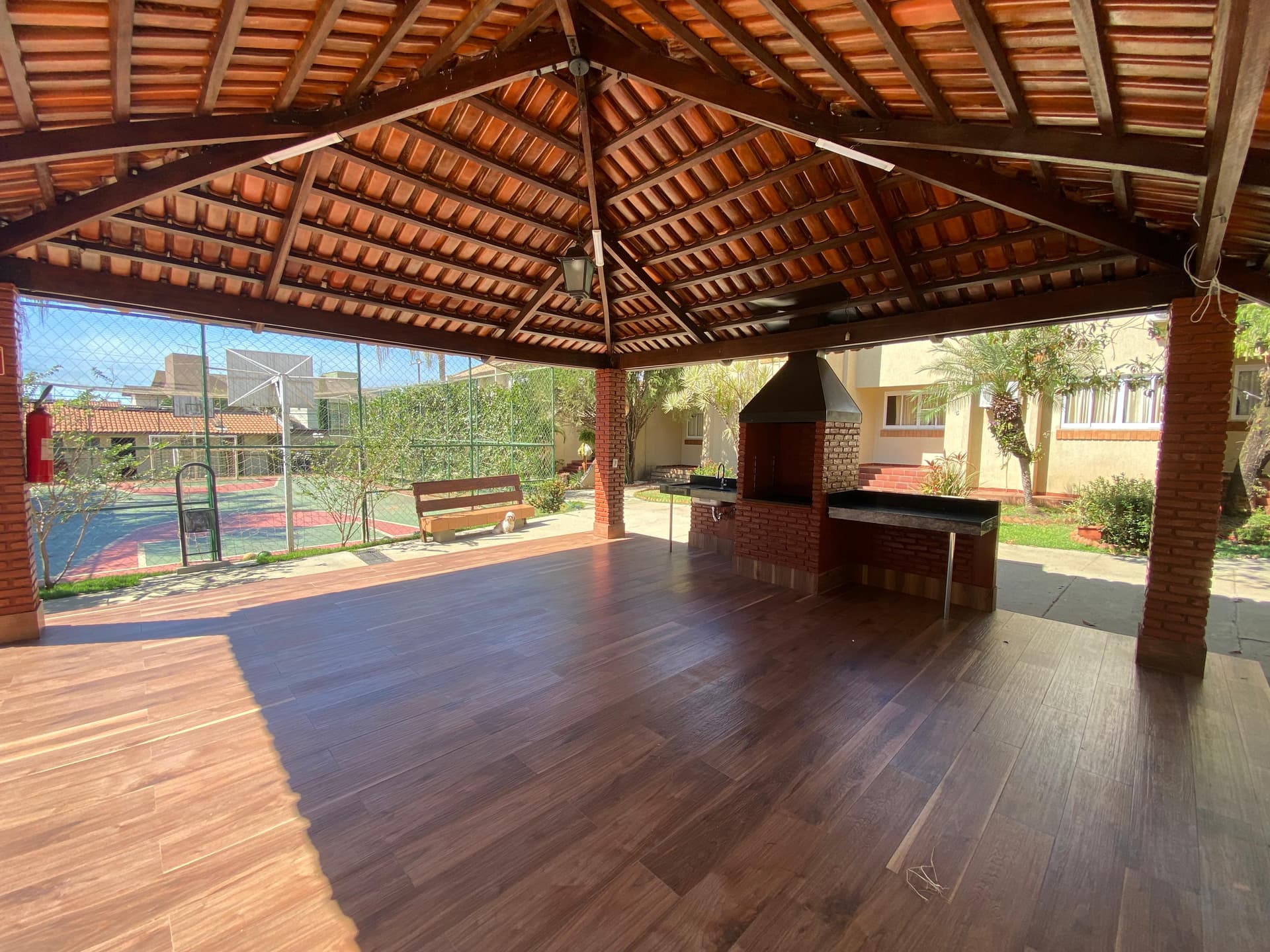Casa no Condominio Village Bellatrix