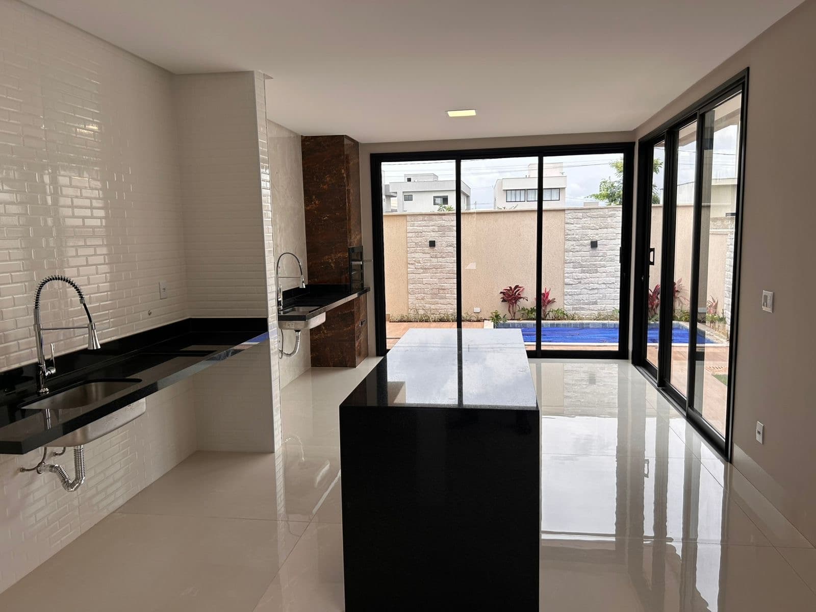 Casa no Parqville Jacarandá