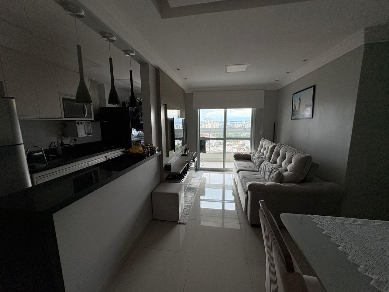 Apartamento muito bem localizado no setor Oeste Vista livre privilegiada pro lago das rosas Feel home lago das rosas