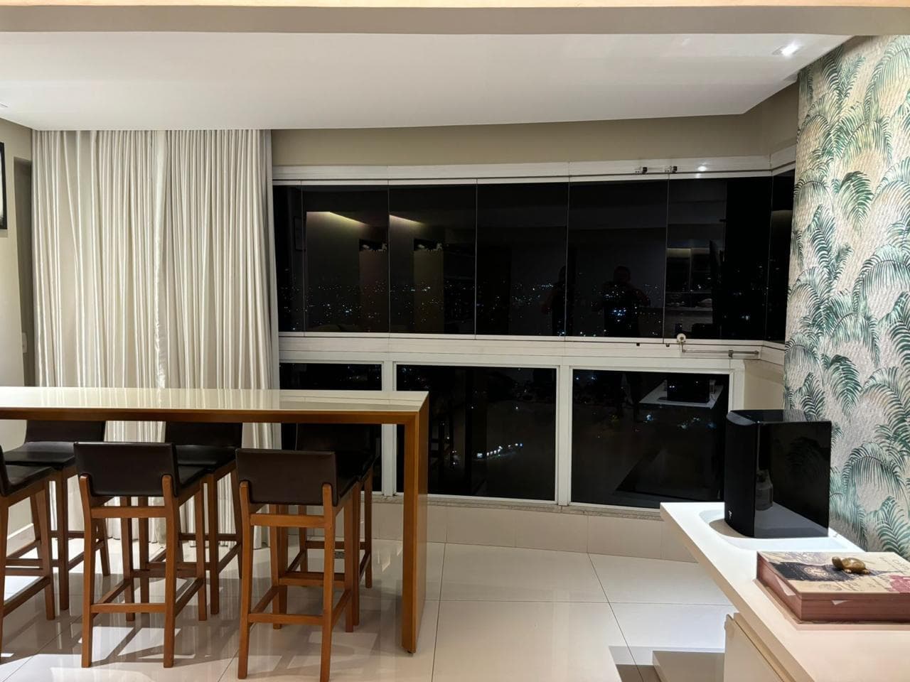 Belíssimo apartamento 3/4 no condomínio Varando Copacabana, Jardim Atlântico