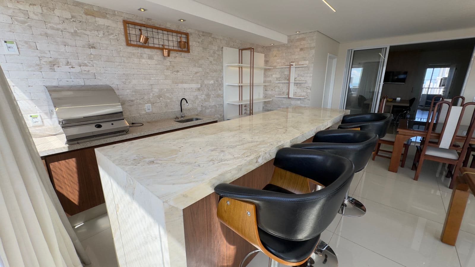 Apartamento *COM OU SEM MOBÍLIA* alto padrão mobiliado 236m² | 3 suítes | Ed. Piazza 25 - Setor Bueno