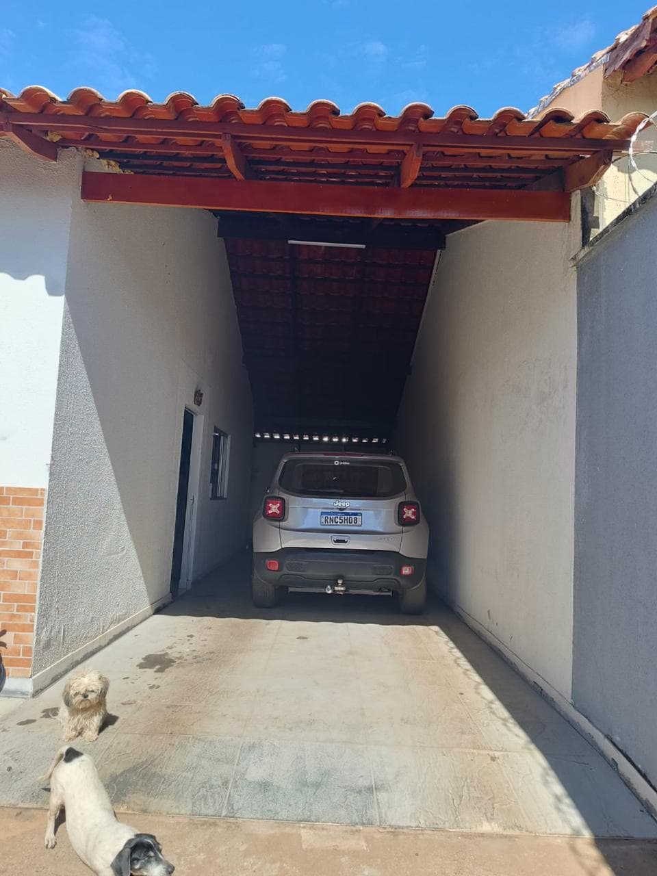 CASA 3 QUARTOS -TRINDADE- 403M2