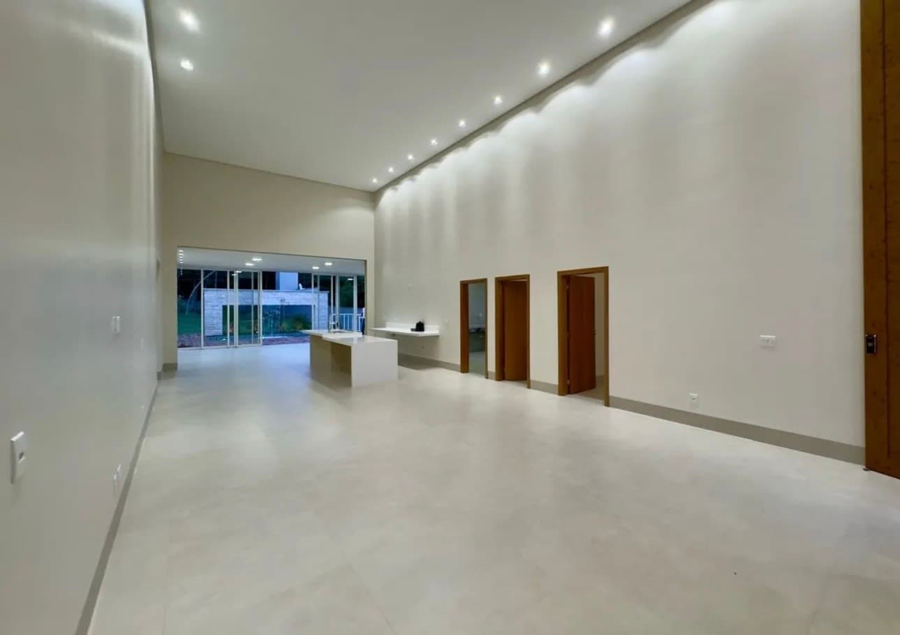 Vendo Casa Térrea nova No condomínio de chácara Villa Verde Senador Canedo