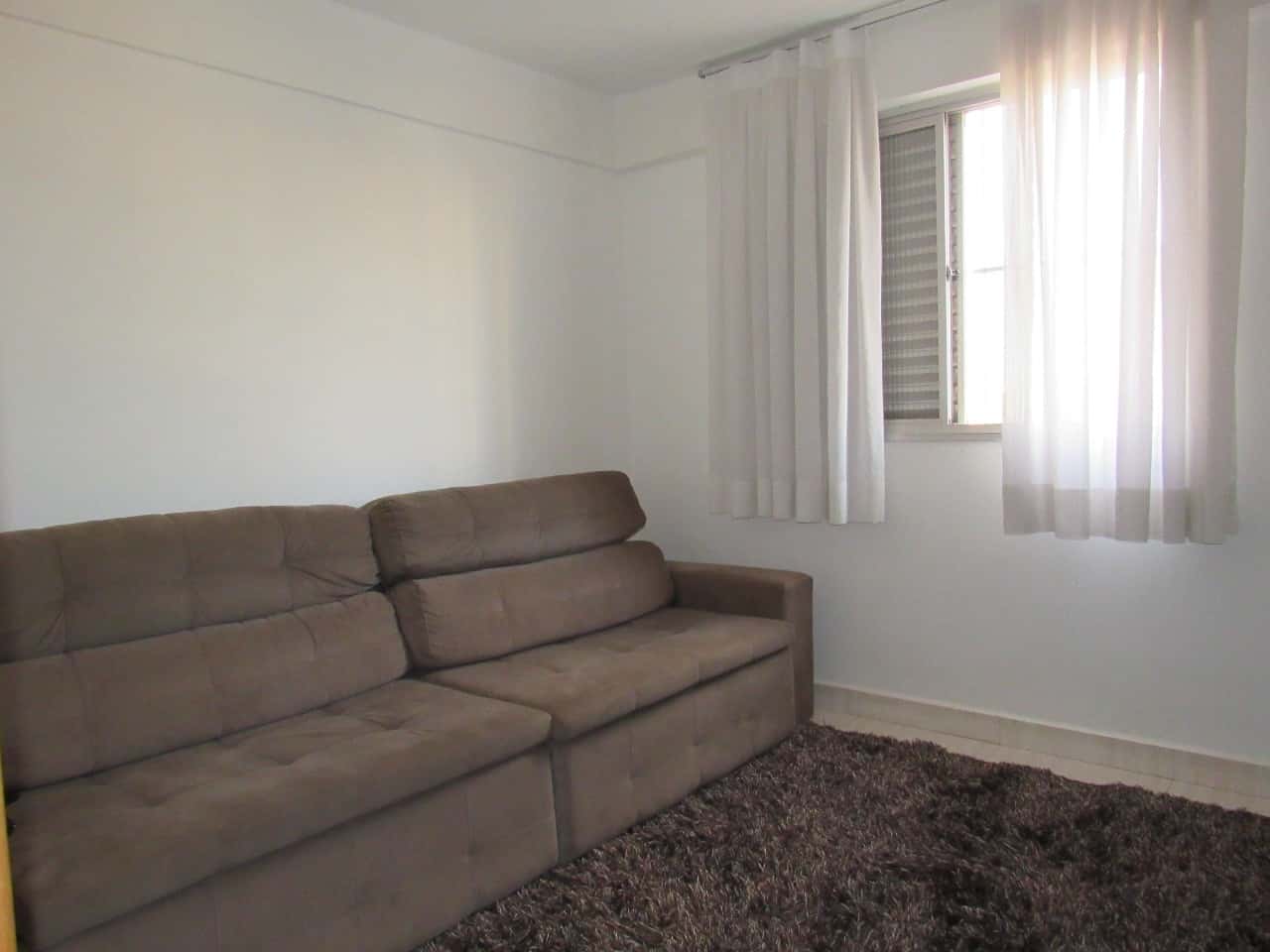 VENDO Apartamento no SETOR OESTE Com vista para o Parque lago das Rosas. 3 DORMITÓRIOS sendo 1 SUITE