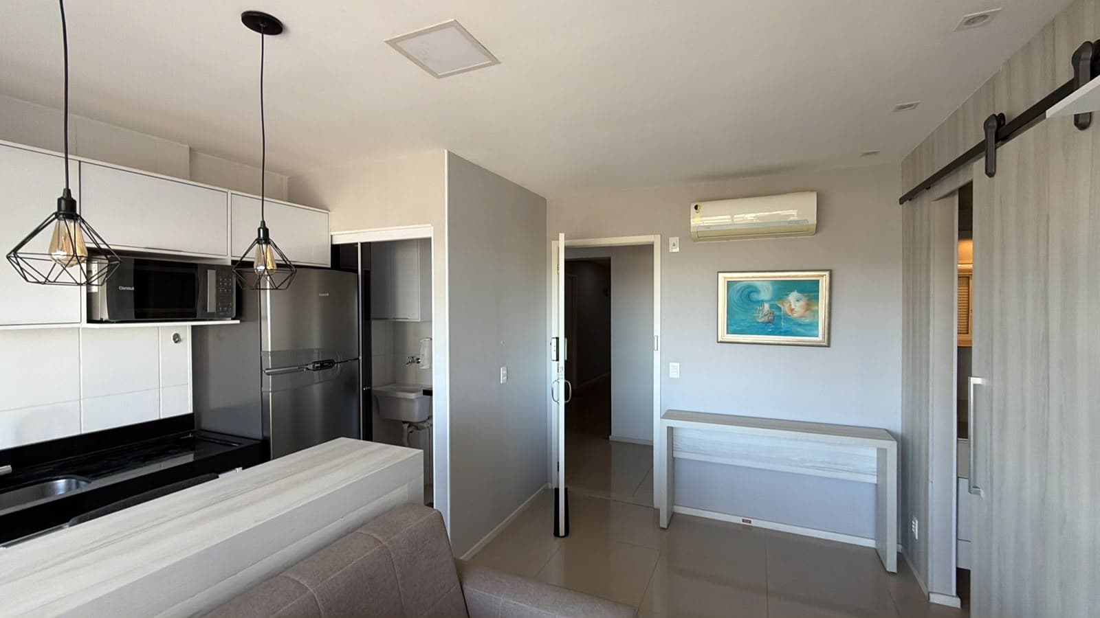 Apartamento Mobiliado 1 Quarto, suíte, Andar alto Mobiliado 45,5 m² Mobiliado Próximo ao Flamboyant - Jd Goias
