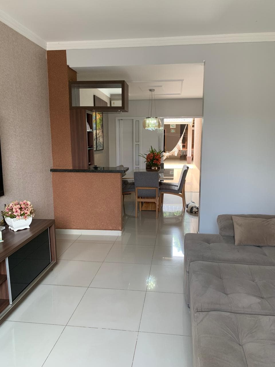 Linda Casa Sobrado de 195 m2 no Jardim Bela Vista