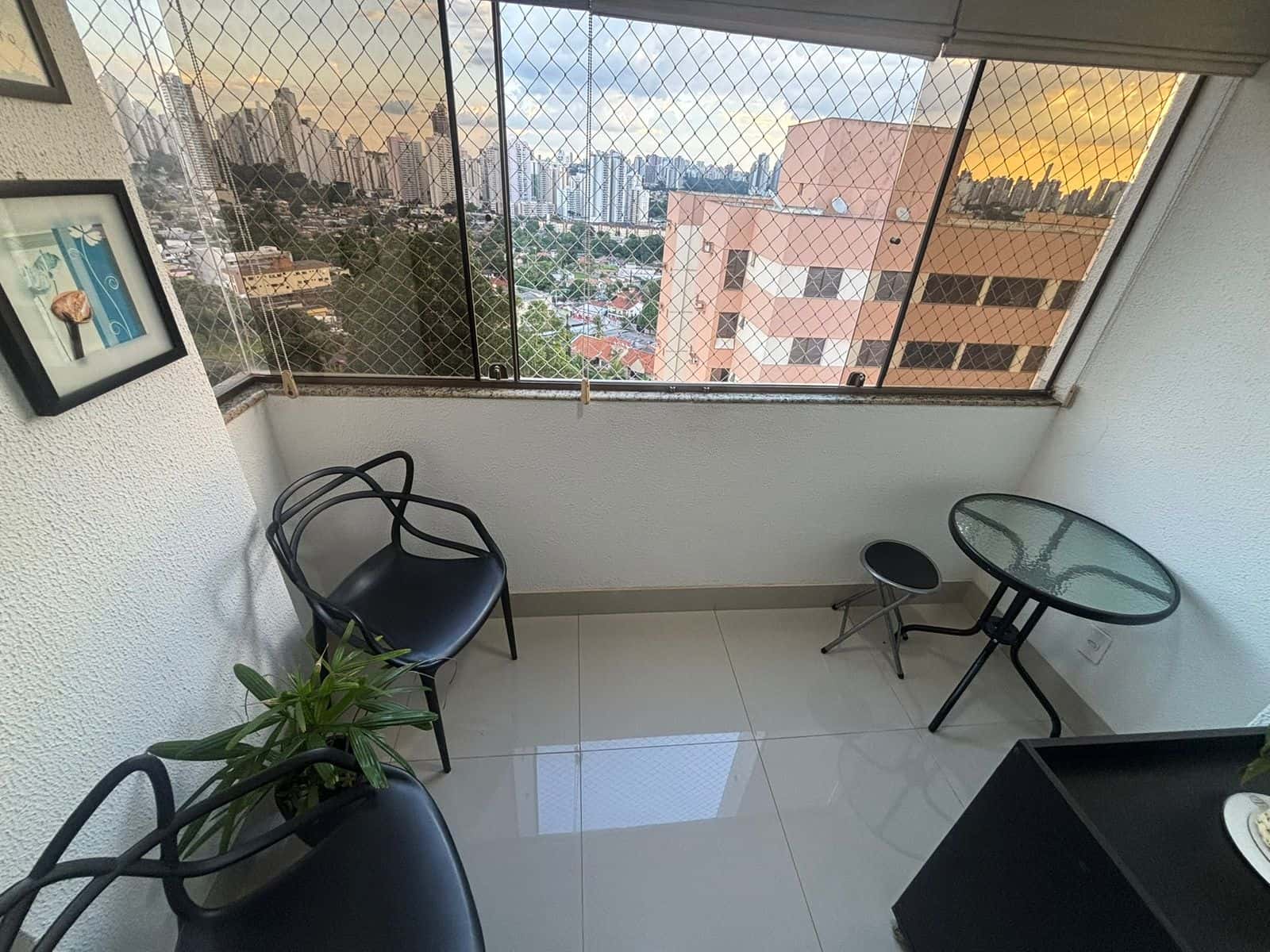 Apartamento com 3 quartos - Próximo a PUC - Jardim Goiás