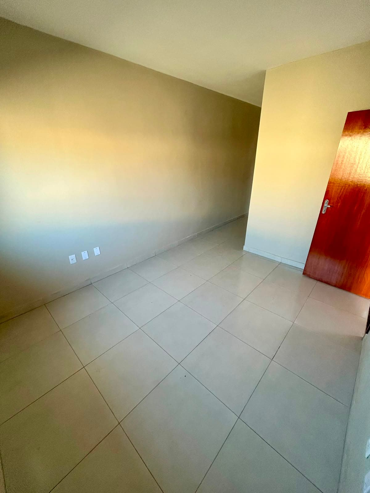 Casa 2Q 1S Jardim Cristal