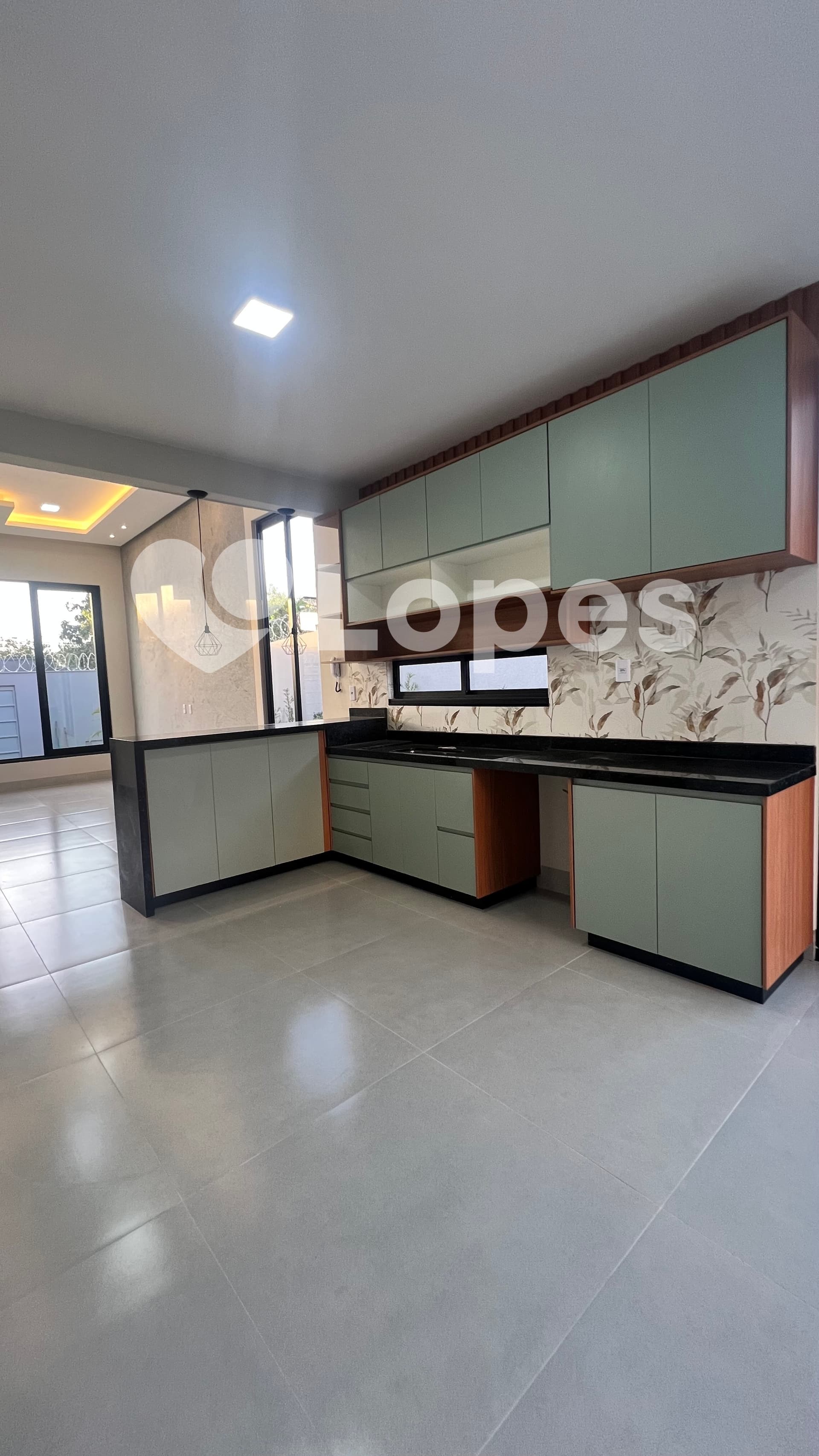 Casa 3 Quartos no Residencial Havaí, Goiânia – Próxima ao Aeroporto