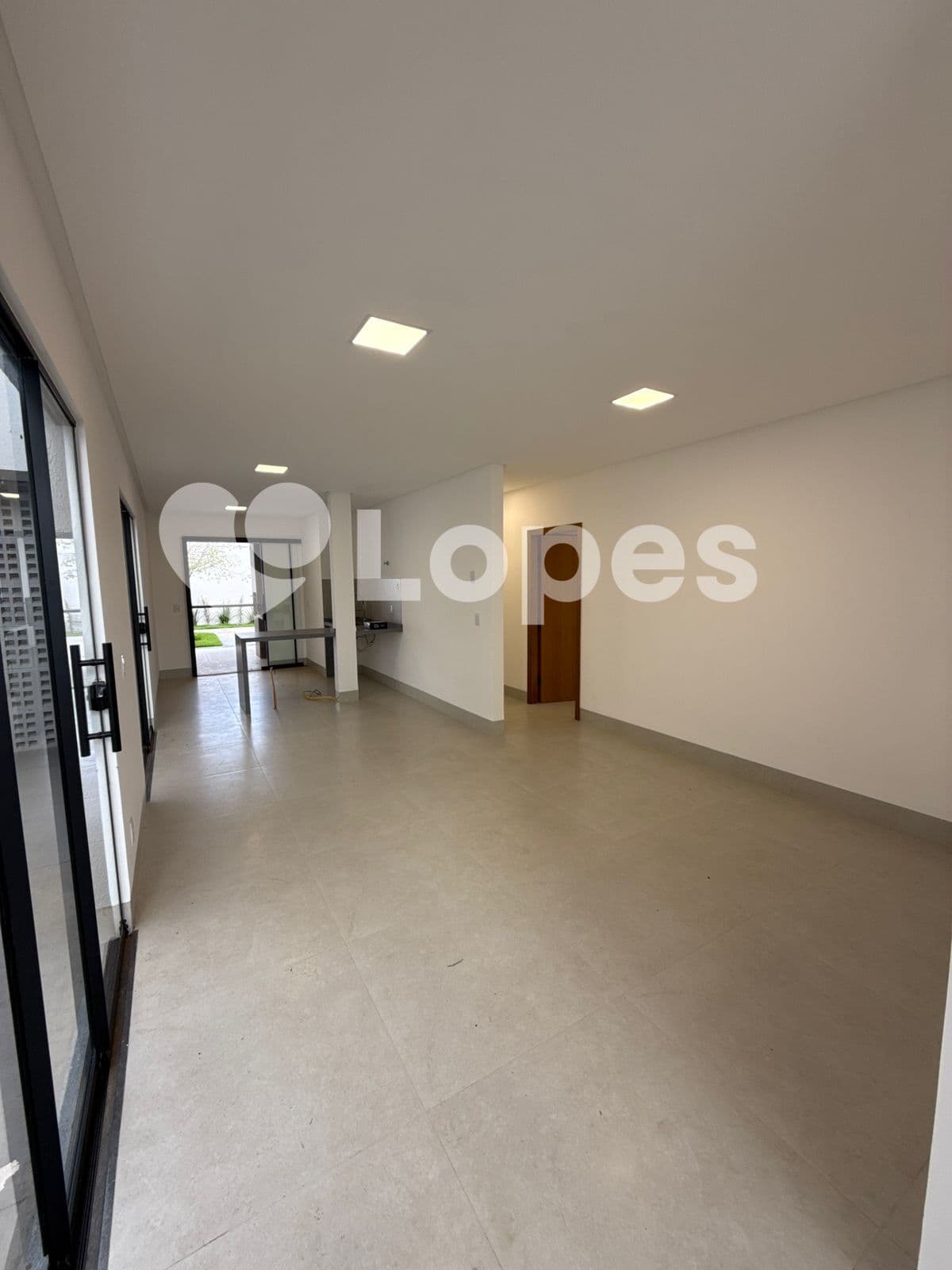Casa 3 Quartos à Venda no Jardim Helvécia – Próxima ao Buriti Shopping