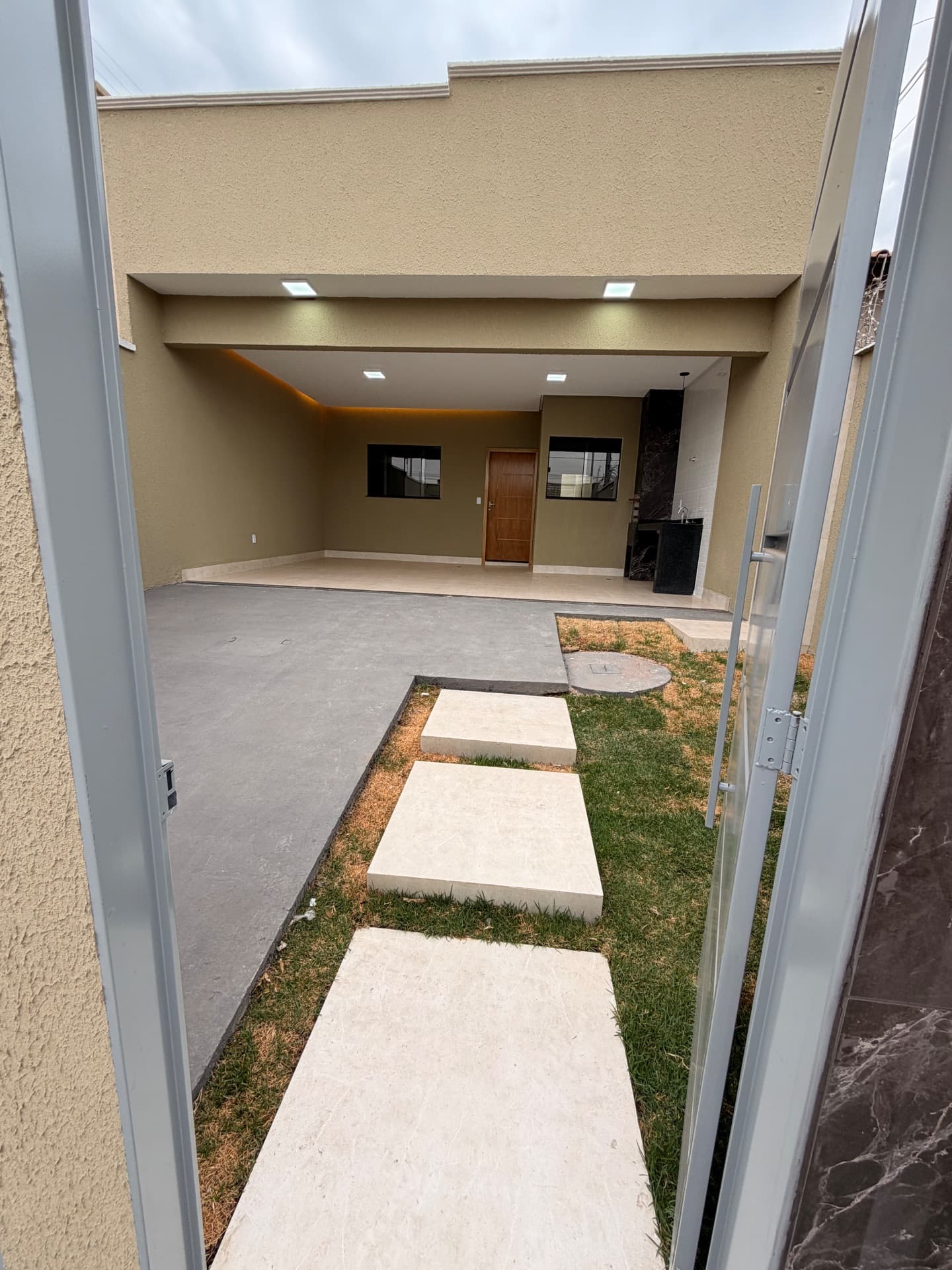 Casa 3 Quartos à Venda no Jardim Ipanema Aparecida de Goiânia