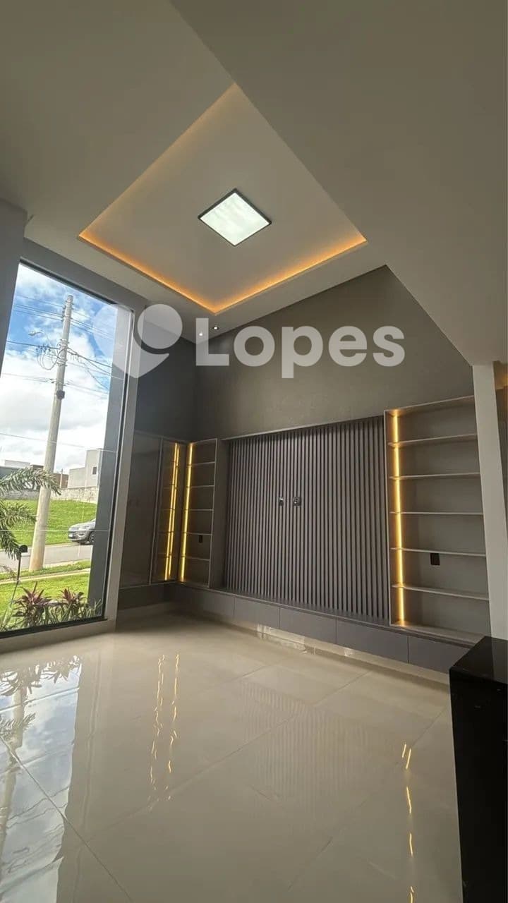 Casa Térrea no Jardins Bolonha | 3 Suítes Plenas | Semi - mobiliada