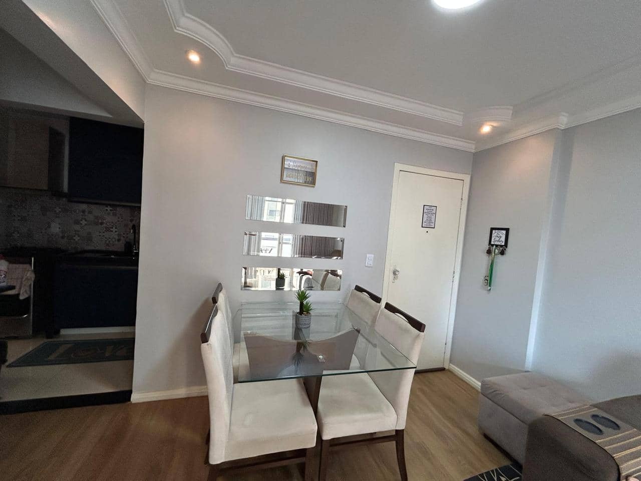 APARTAMENTO MOBILIADO ALTO BUENO