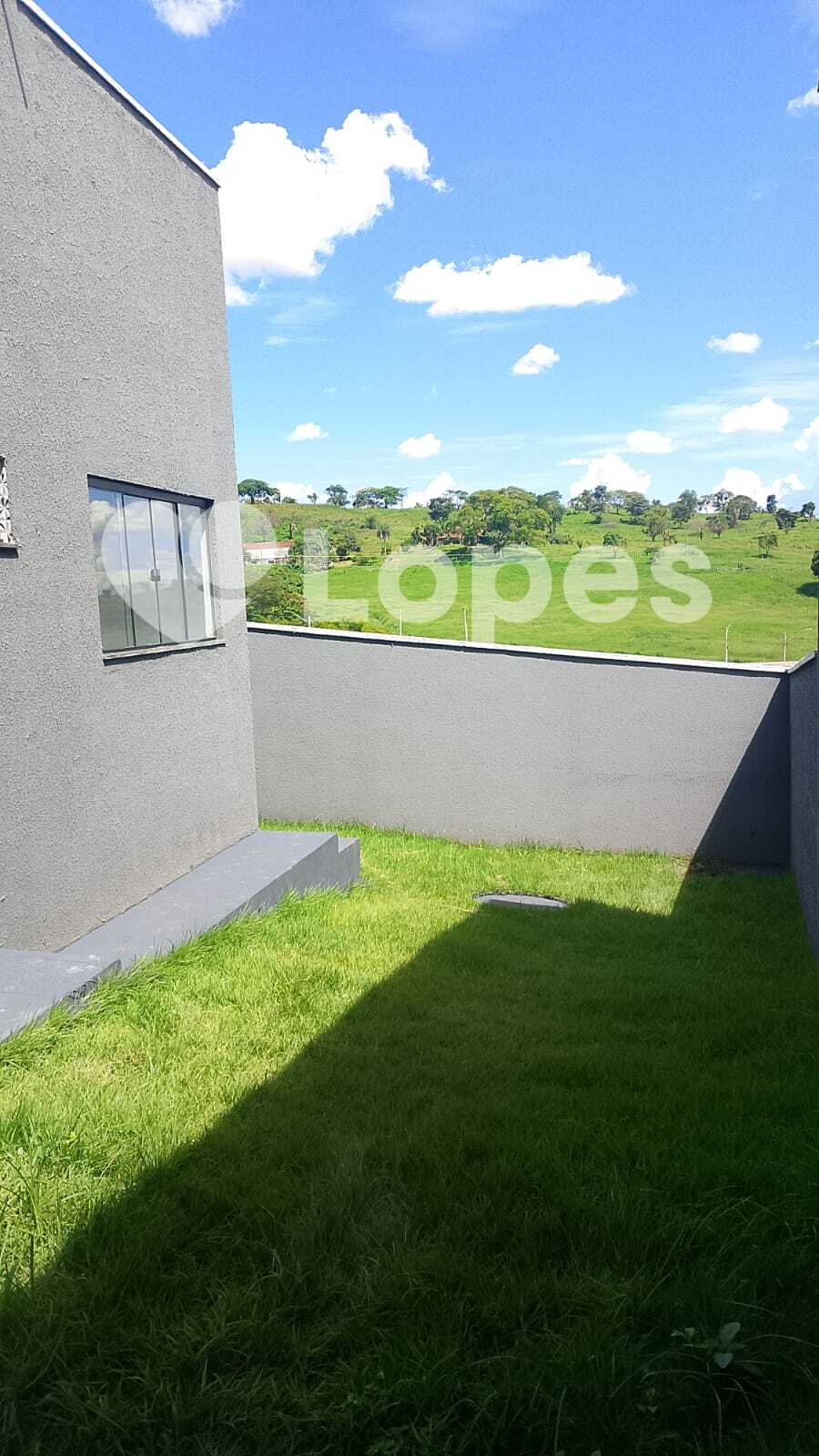 Casa 2 Quartos à Venda no Residencial Tuzimoto, Goiânia – Próxima ao Supermercado Mendanha