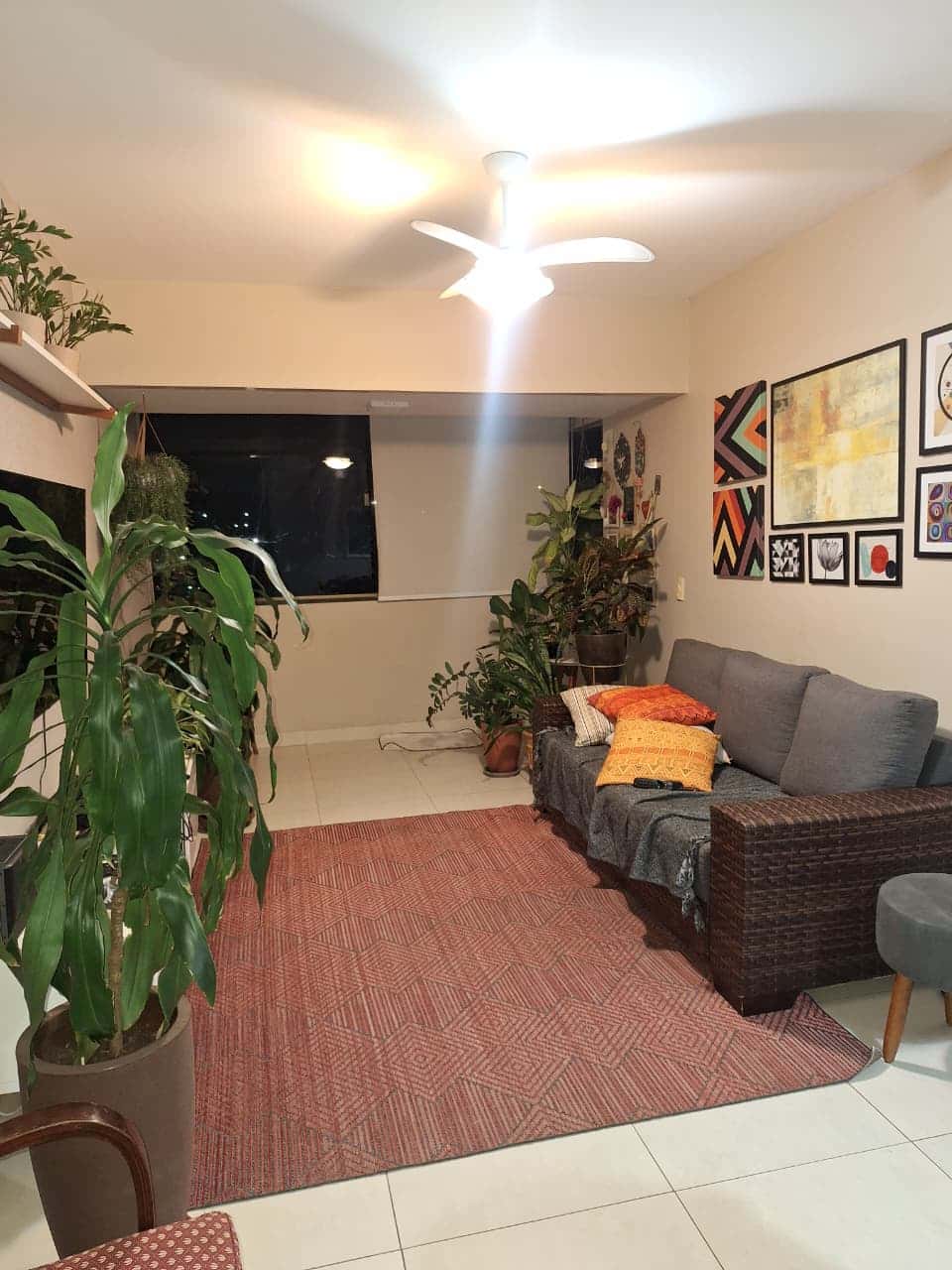 APARTAMENTO REFORMADO – 80m² – PRÓXIMO AO PARQUE FLAMBOYANT