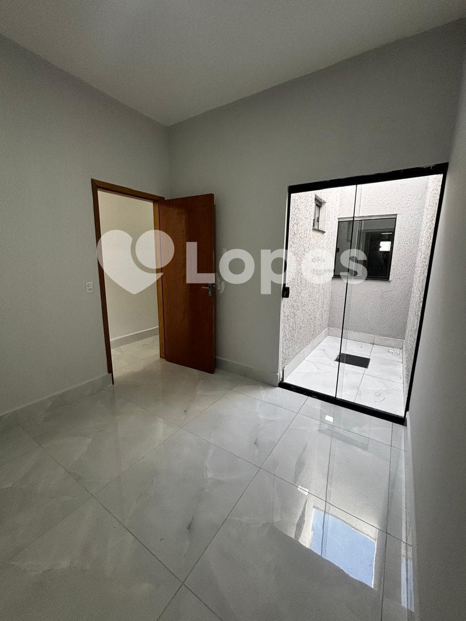 Casa 2 Quartos com Suíte à Venda no Solange Park | Próxima ao Portal Shopping | Goiânia