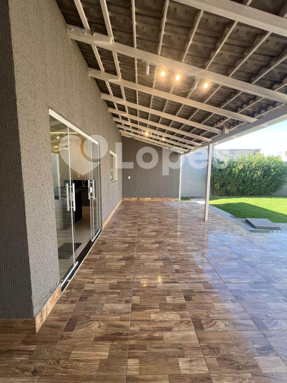 Casa 3 Quartos à Venda no Setor Aeroporto Sul Próxima à GO-040