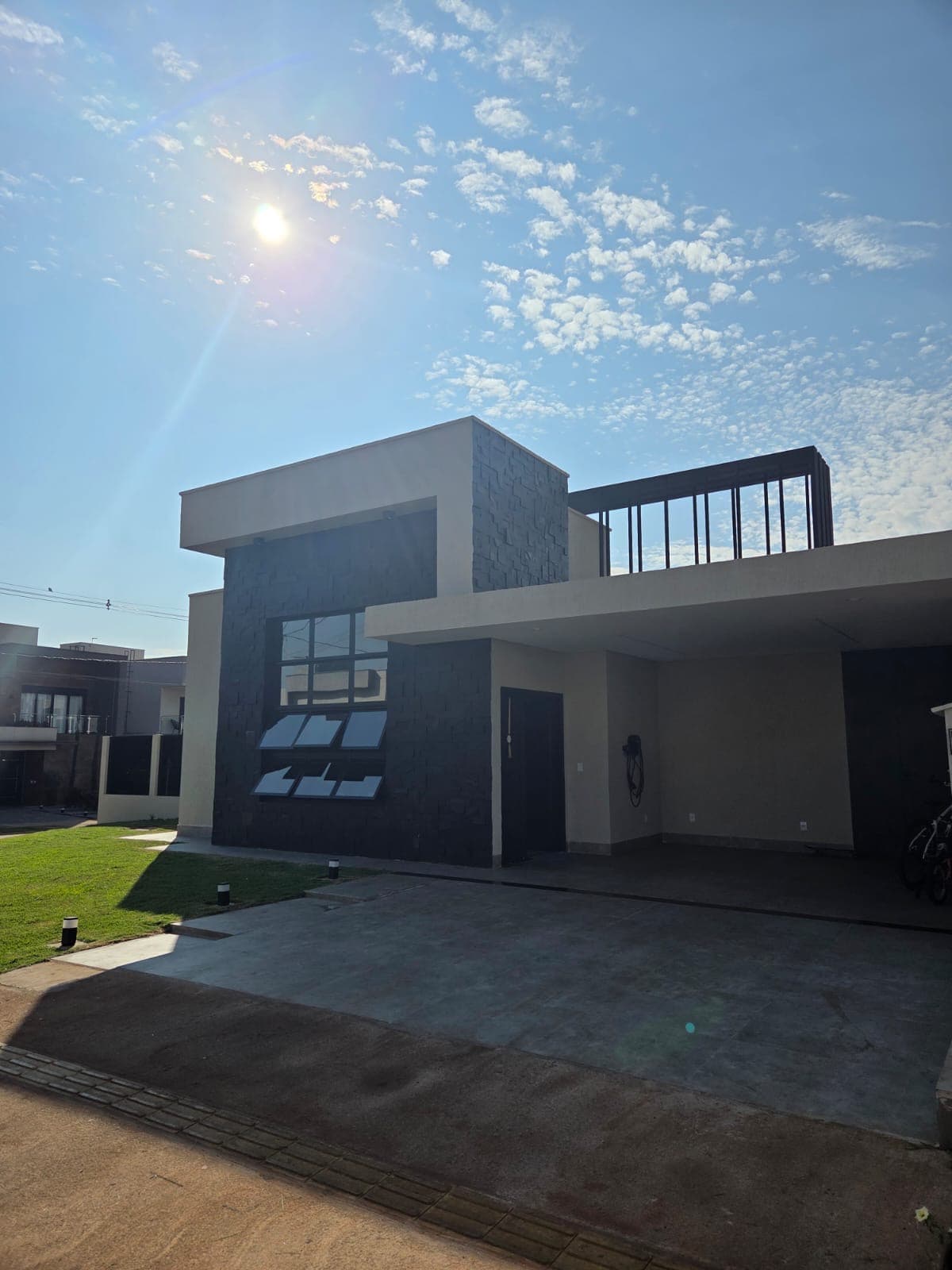 Casa térrea de alto padrão no Villagio Toscana – Goiânia/GO