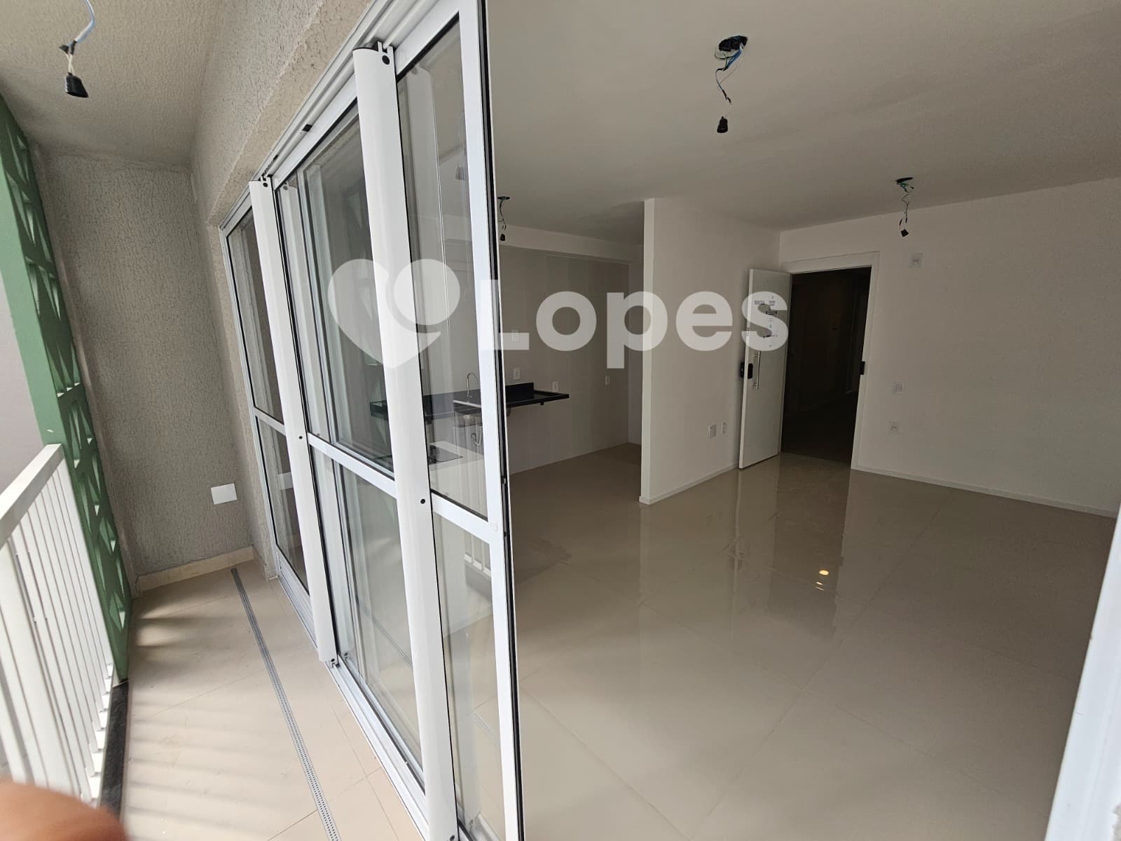 Apartamento no Setor Bueno | 2 Suítes Plenas | Alto Padrão
